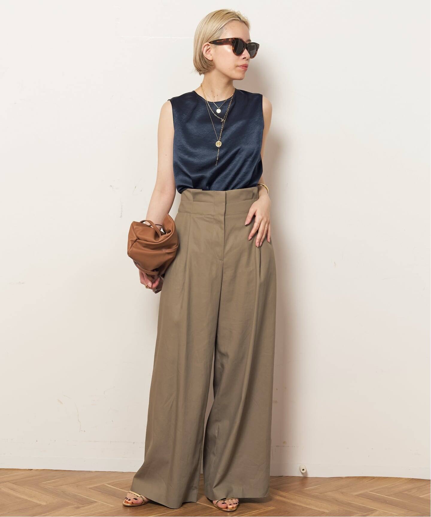 ミニマルサテンブラウス（シャツ／ブラウス）｜AP STUDIO（エーピー