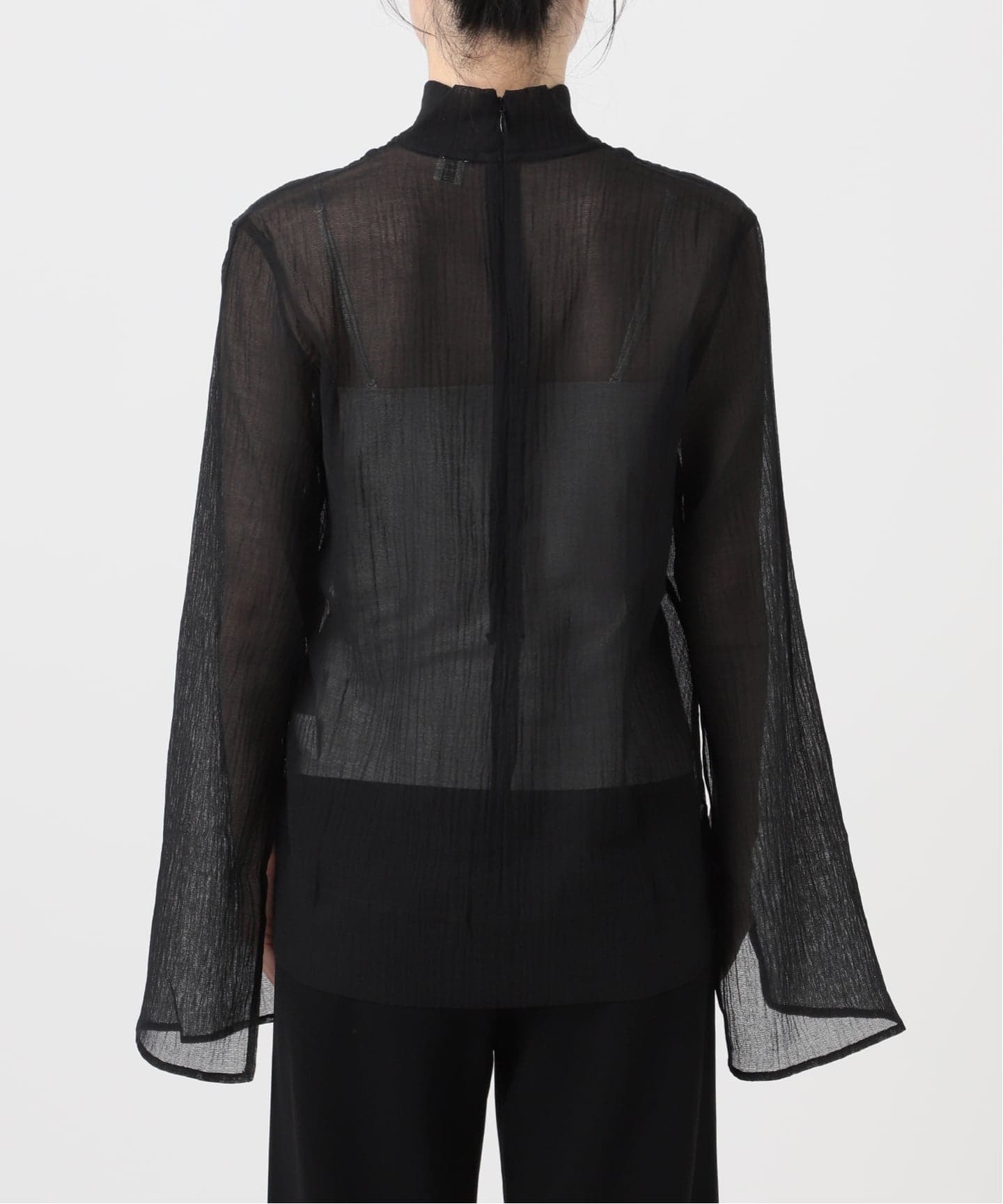 totemeトーテム　フロントスリットブラウス TOTEME/トーテム】SLIT SLEEVE BLOUSE（シャツ／ブラウス）｜AP