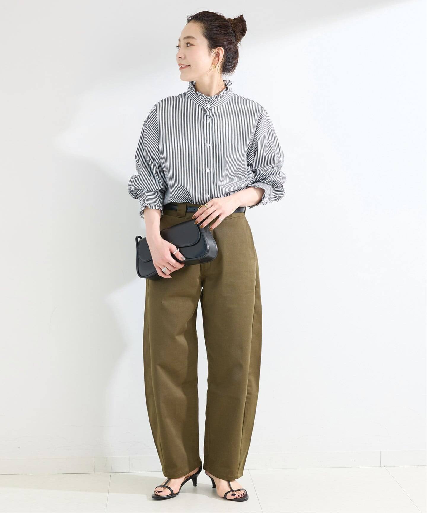 追加4》【WEB限定】手洗い可 / スタンドフリルブラウス（シャツ
