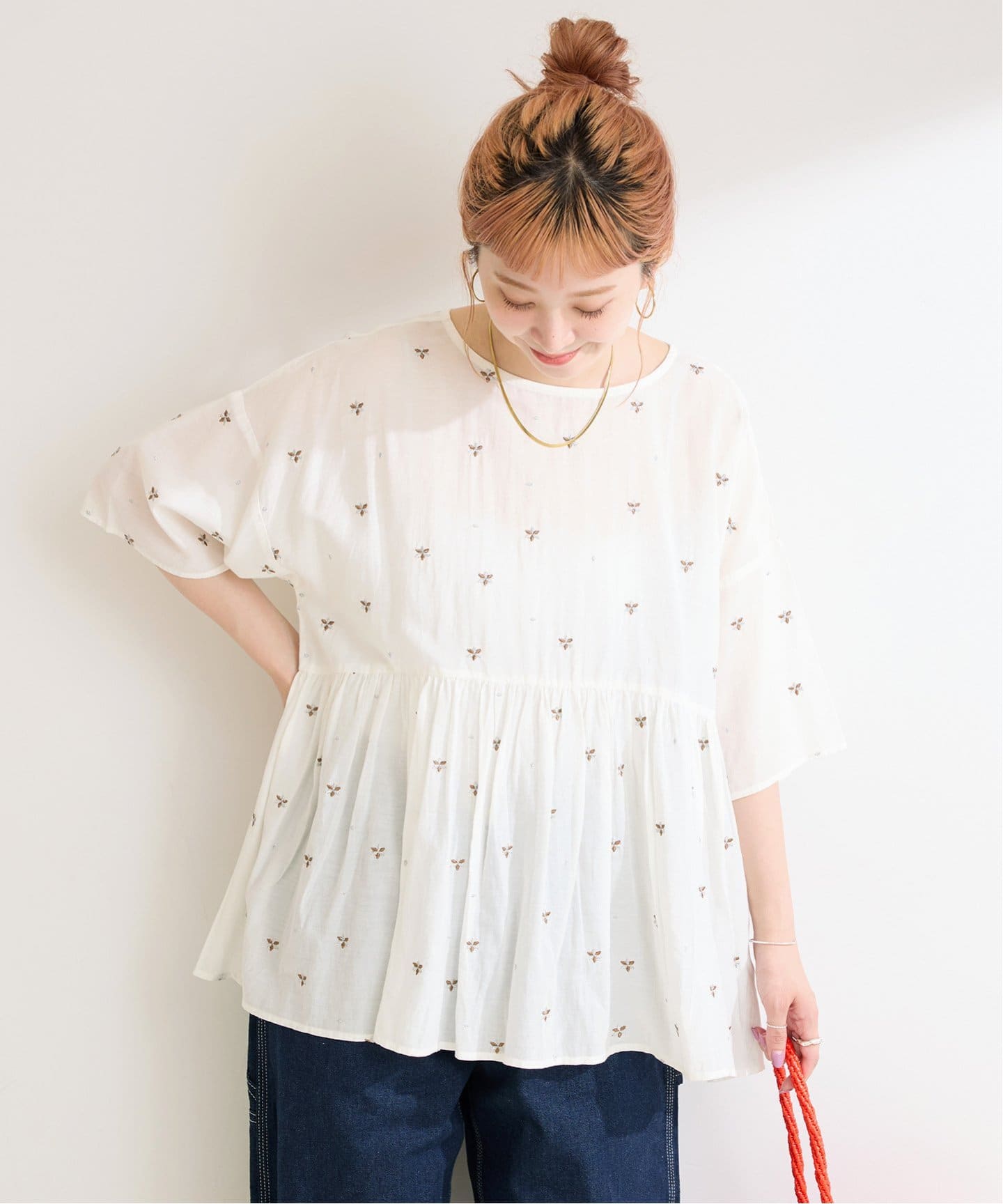 sheller ペイントフラワーバックリボンブラウス セール】◇フラワープリントバックリボンブラウス（シャツ