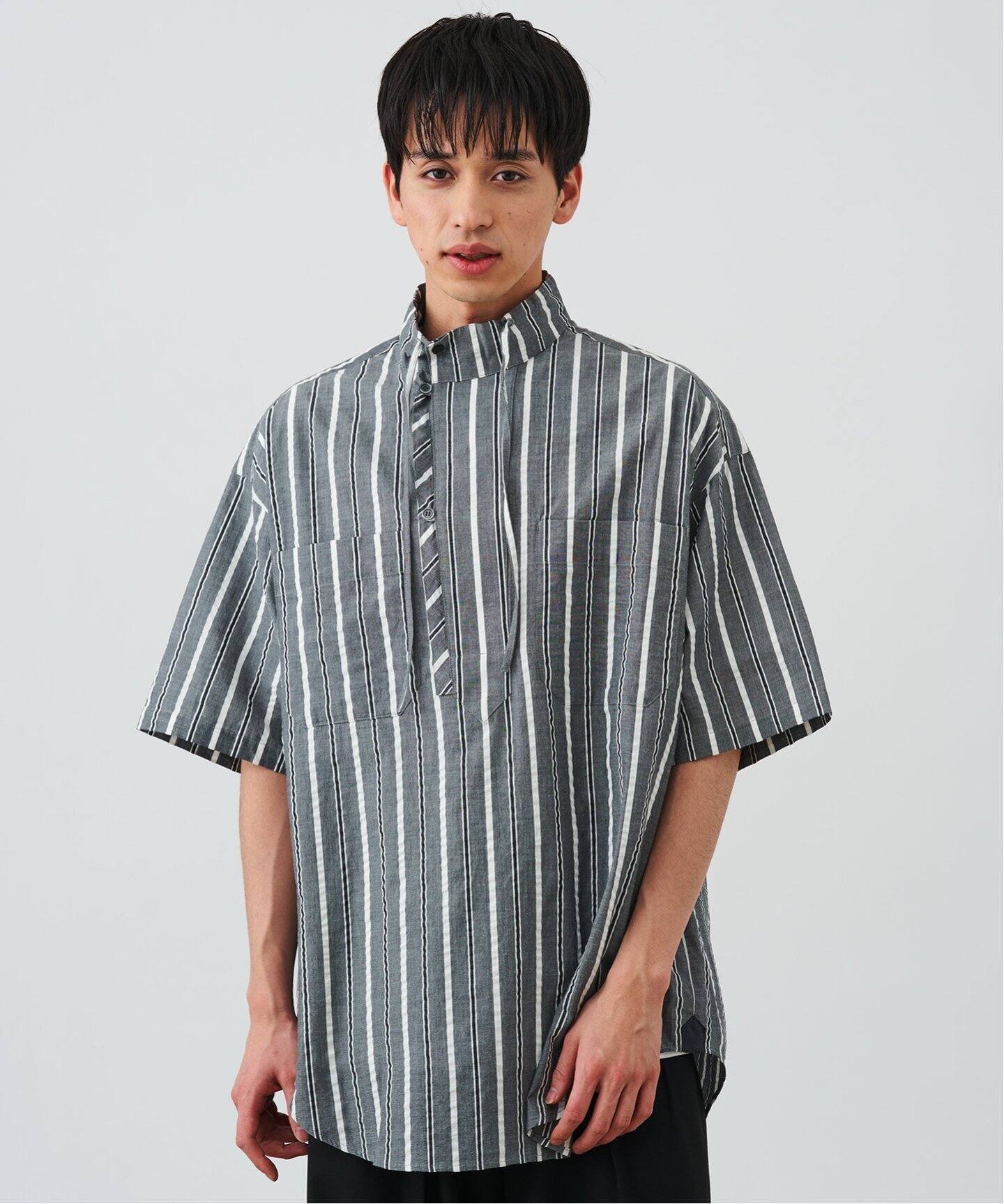 Juventus 黒/黄色 ストライプシャツ Juventus 黒/黄色 ストライプシャツ Juventus Home Shirt 2023/24