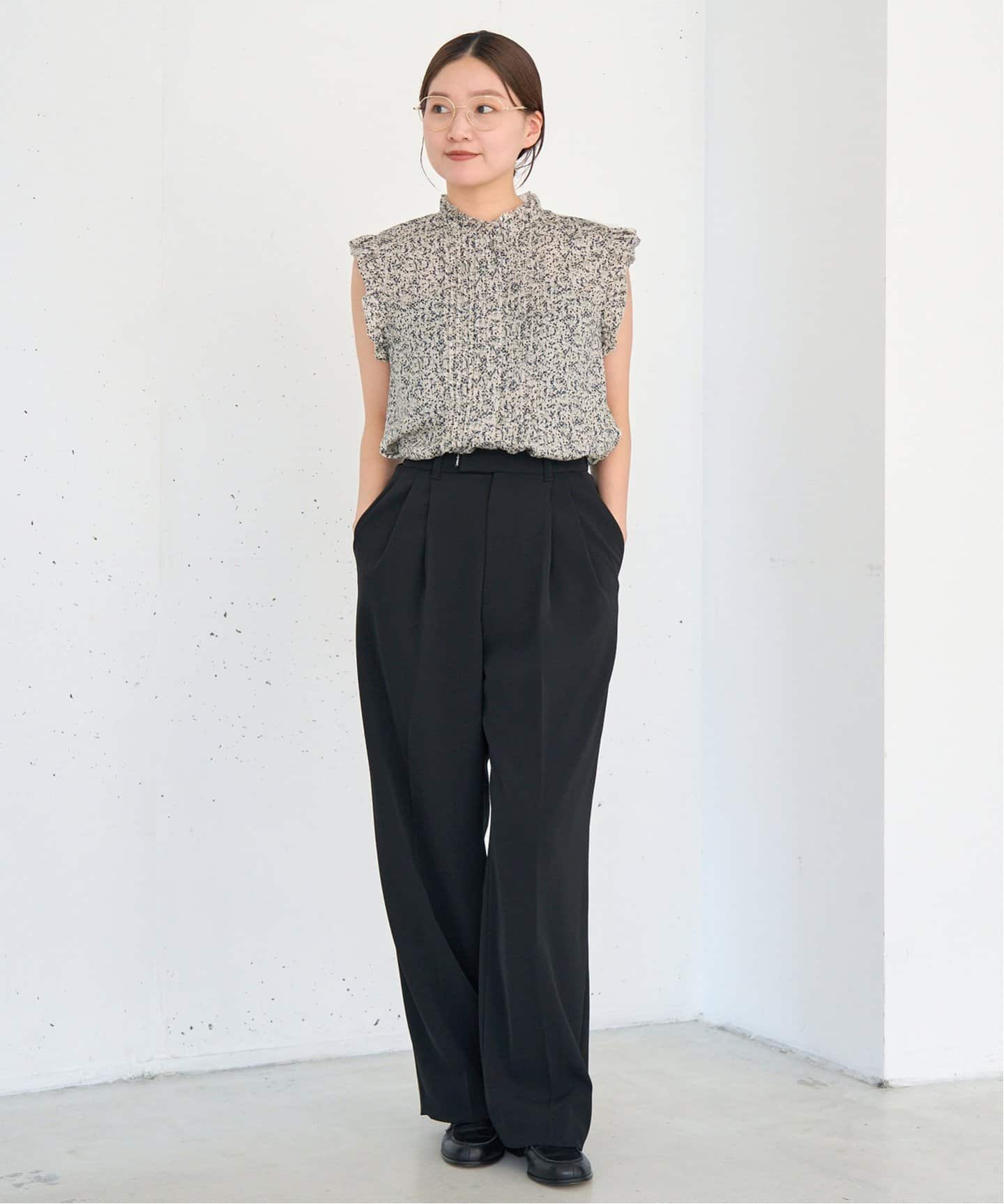 ミュゲットパターンピンタック フリルノースリーブ（シャツ