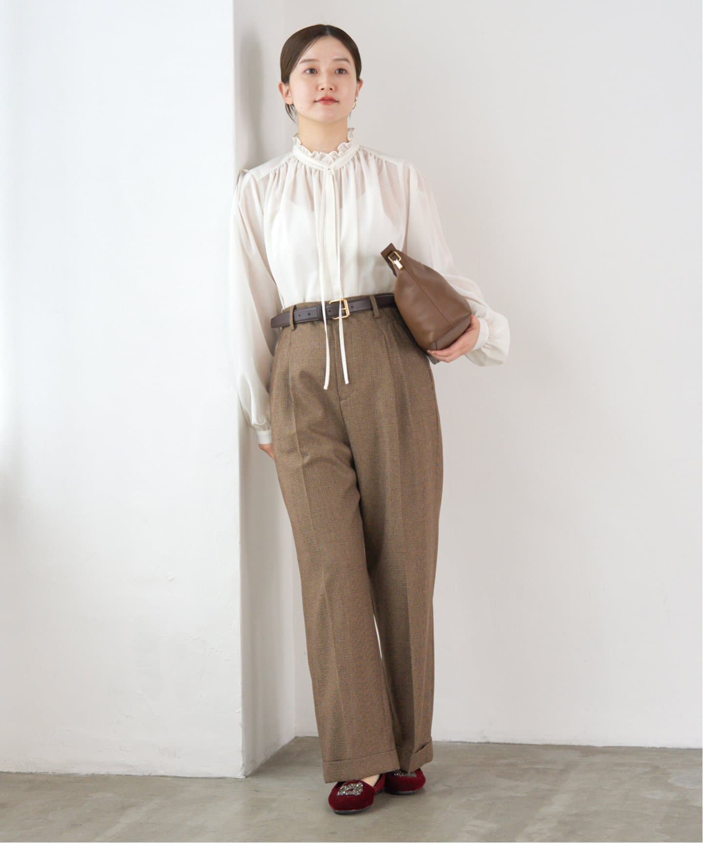 フリルネックブラウス（シャツ／ブラウス）｜IENA（イエナ）の通販