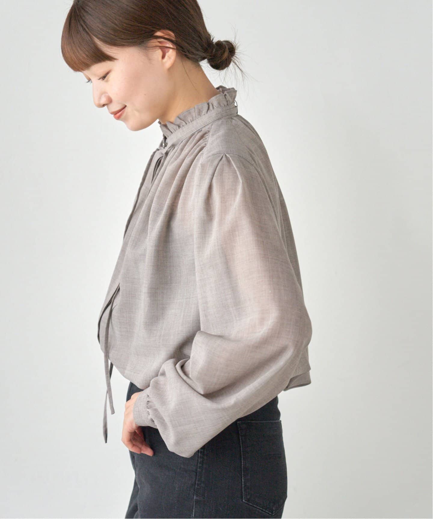 フリルネックブラウス（シャツ／ブラウス）｜IENA（イエナ）の通販