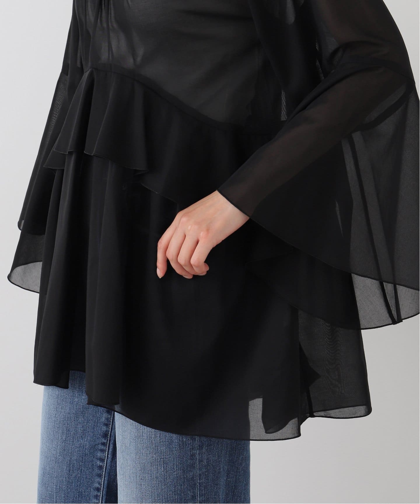 IENA シアーコットンラッフルチュニックブラウス　ブラック IENA - IENA イエナ ティアード シアーコットンラッフルチュニック