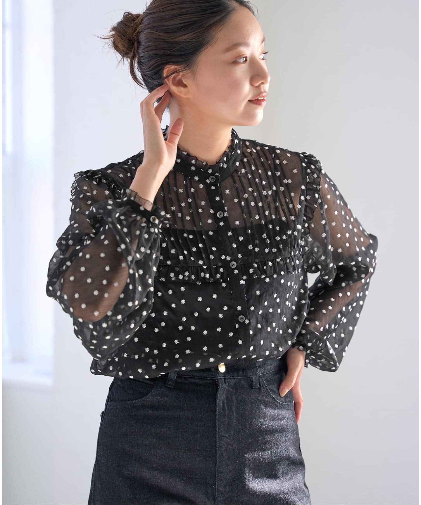 美品✨️ 25SS IENA イエナ 楊柳フリルピンタックブラウス ベージュ 楊柳フリルピンタックブラウス（シャツ/ブラウス）｜IENA