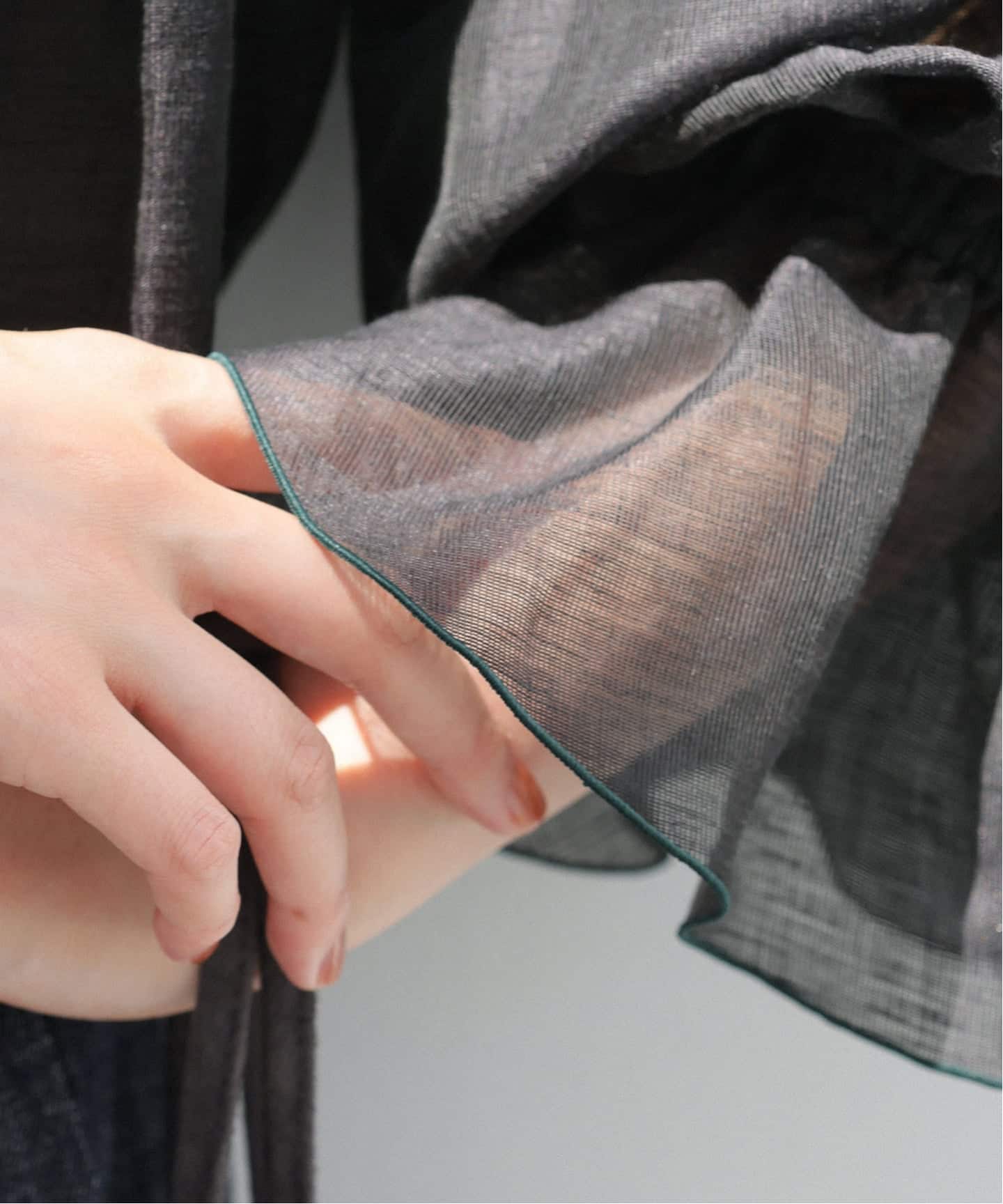 IENA　B.リネン混シアーブラウス　ホワイト IENA｜B. リネン混シアーブラウス | Rakuten Fashion(楽天