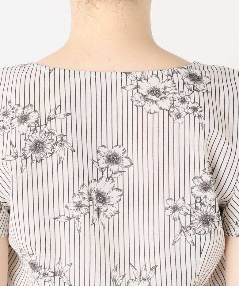 ストライプフラワー 前ボタンVネックブラウス（シャツ／ブラウス  