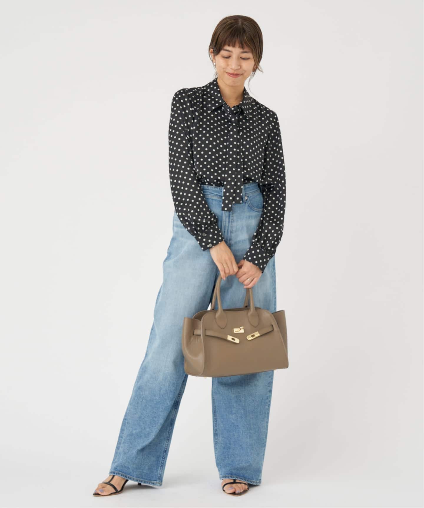 WEB限定/追加3予約》サテンドットタイ付ブラウス（シャツ／ブラウス