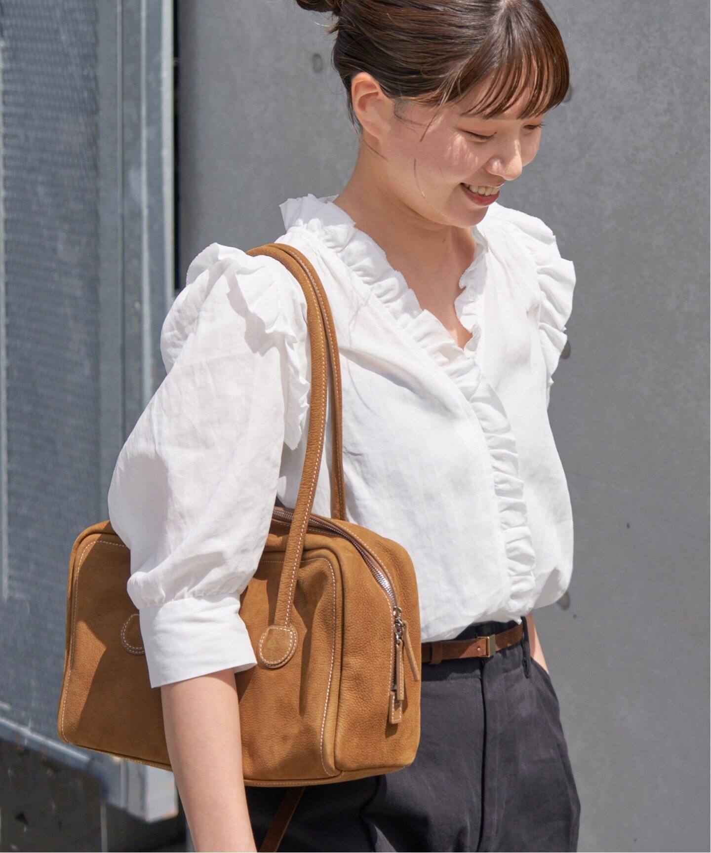 追加》コットンシュリンクフリルハーフスリーブブラウス（シャツ 