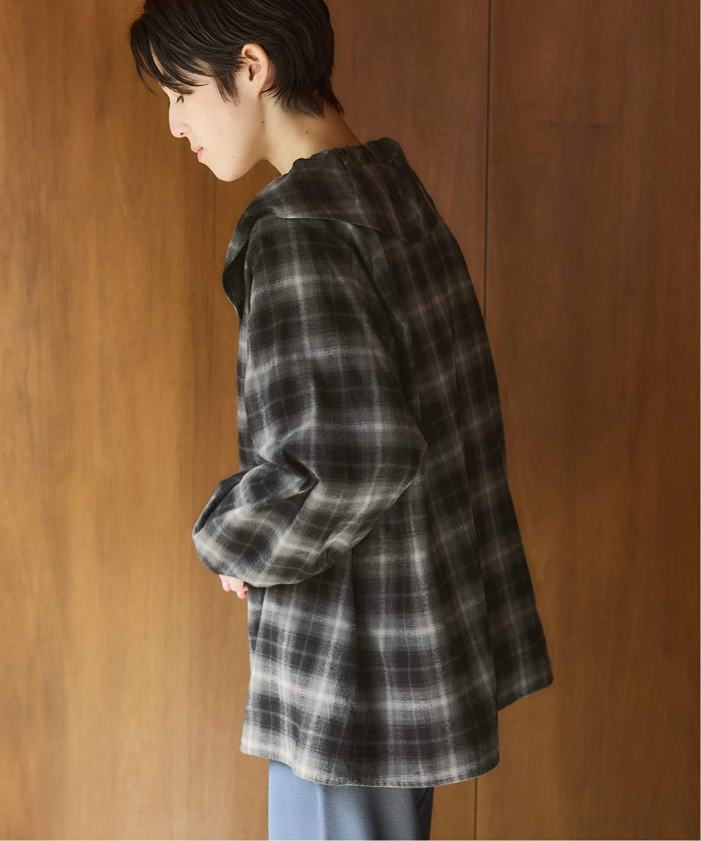 追加2》BLACK フリルチェックブラウス（シャツ／ブラウス）｜IENA