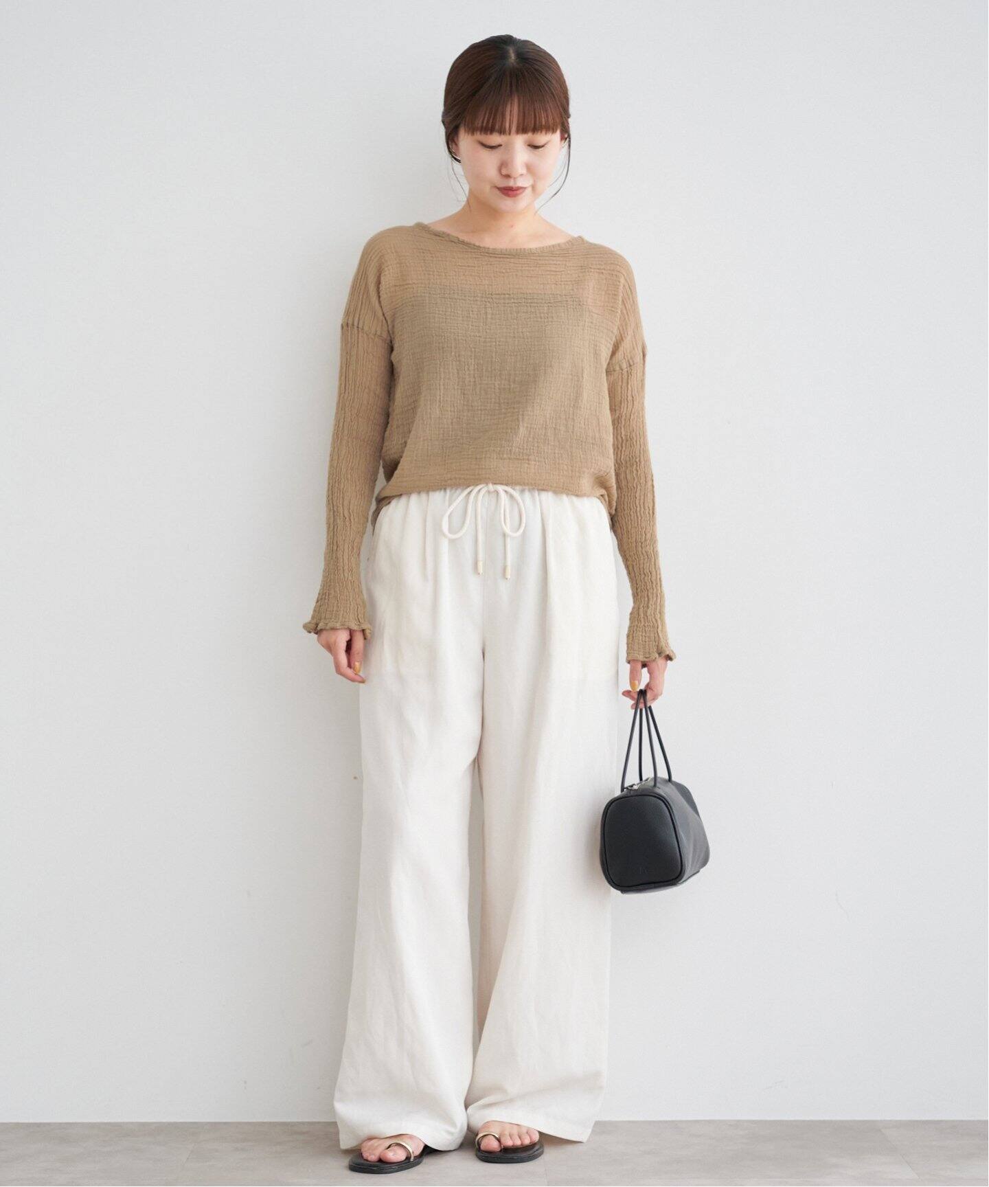 【新品未使用】IENA　アトリエフランセ　ロングスリーブトップス　ホワイト LES ATELIERS FRANCAIS DE CONFECTION】ロングスリーブトップス