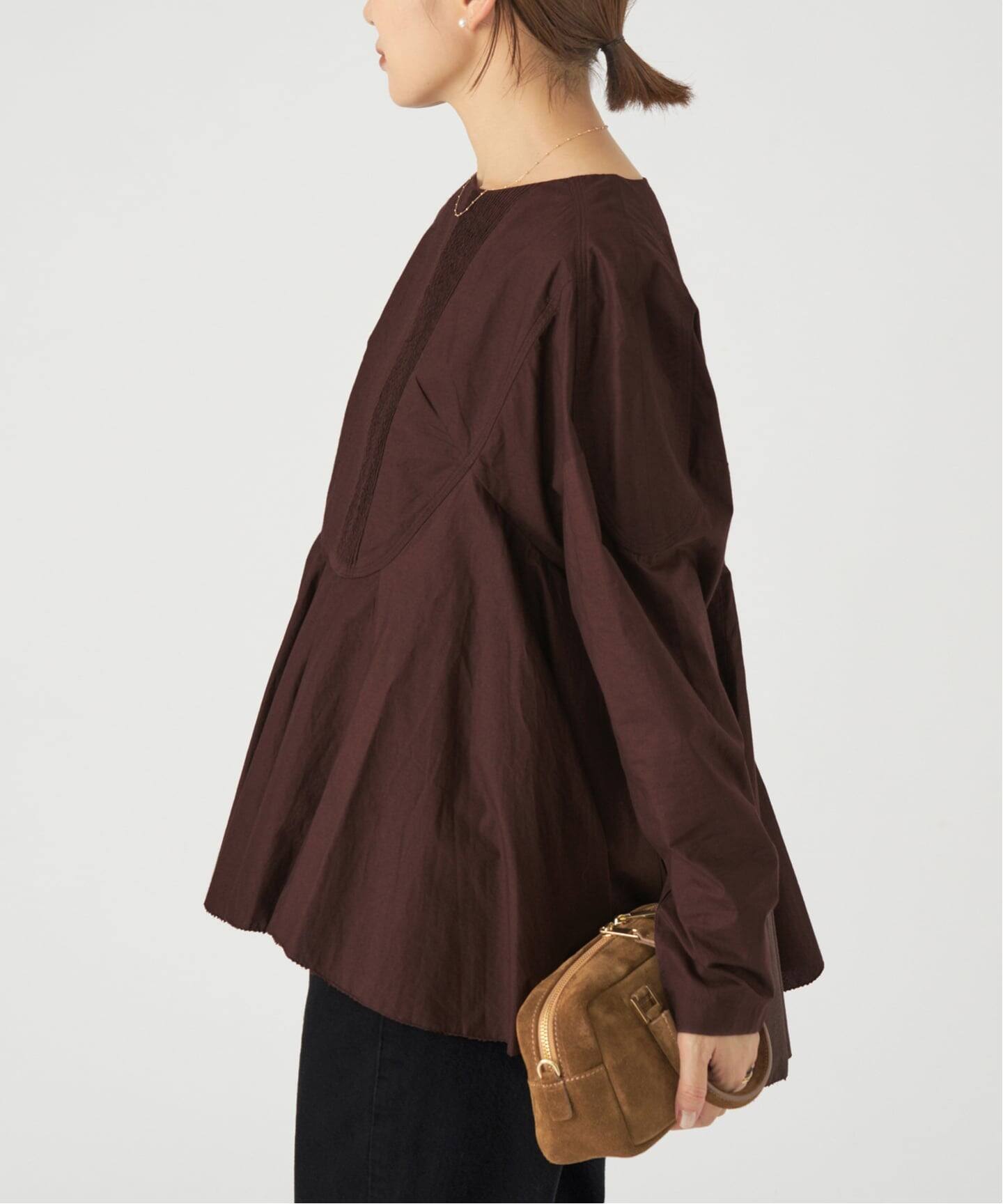 AAYUSHI/アユーシ 別注 フロントピンタックペプラムブラウス（シャツ