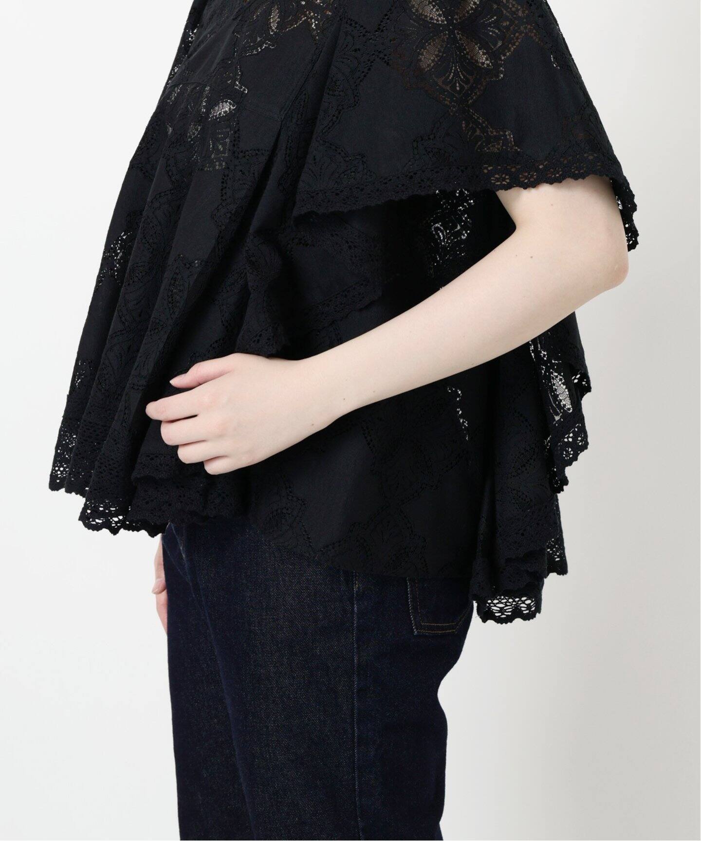 SLOBE IENA レースフリルVネックブラウス ブラック 完売品 レースフリルVネックブラウス（シャツ／ブラウス）｜SLOBE IENA