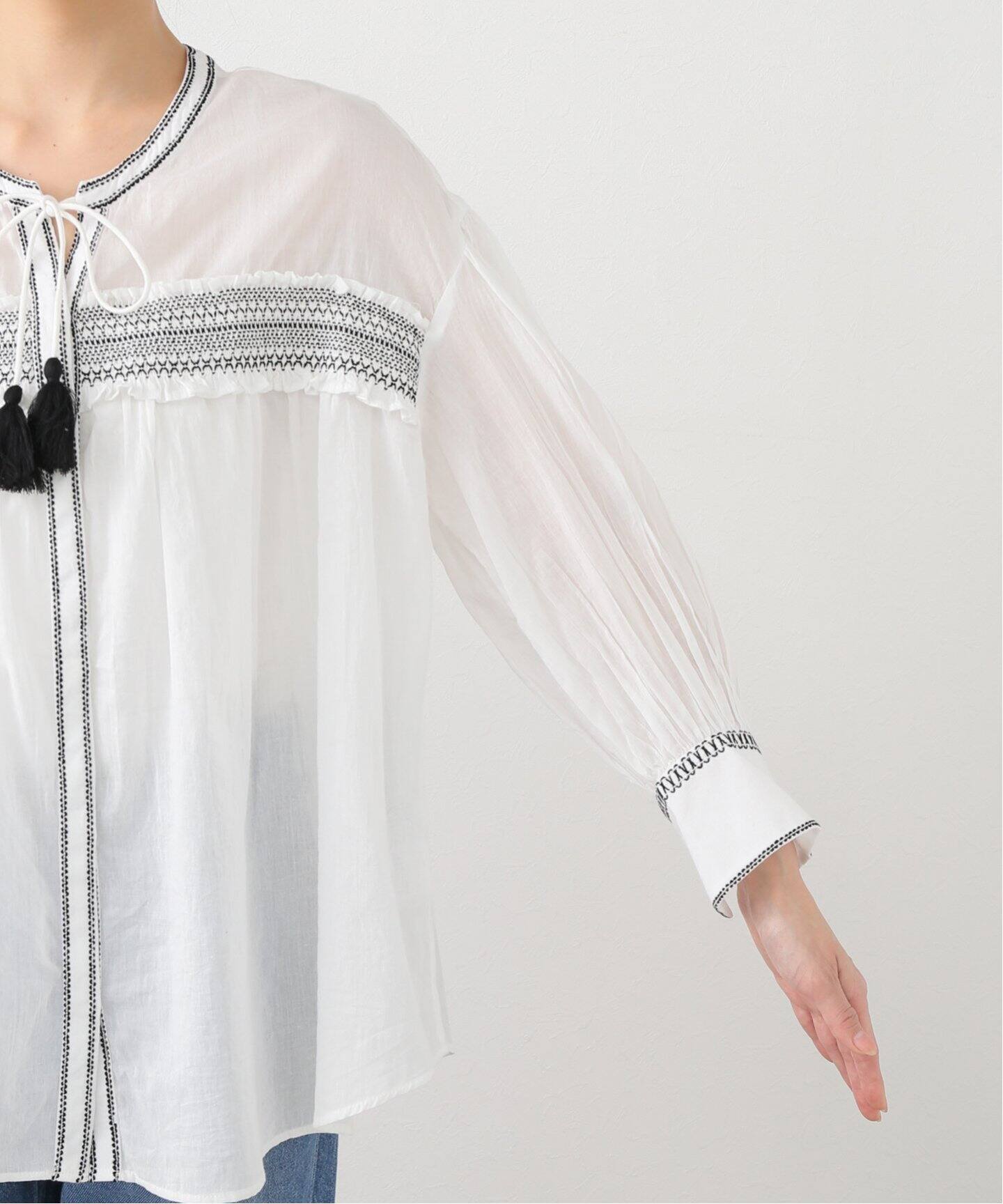 シャーリングシシュウスキッパーブラウス（シャツ／ブラウス）｜SLOBE 