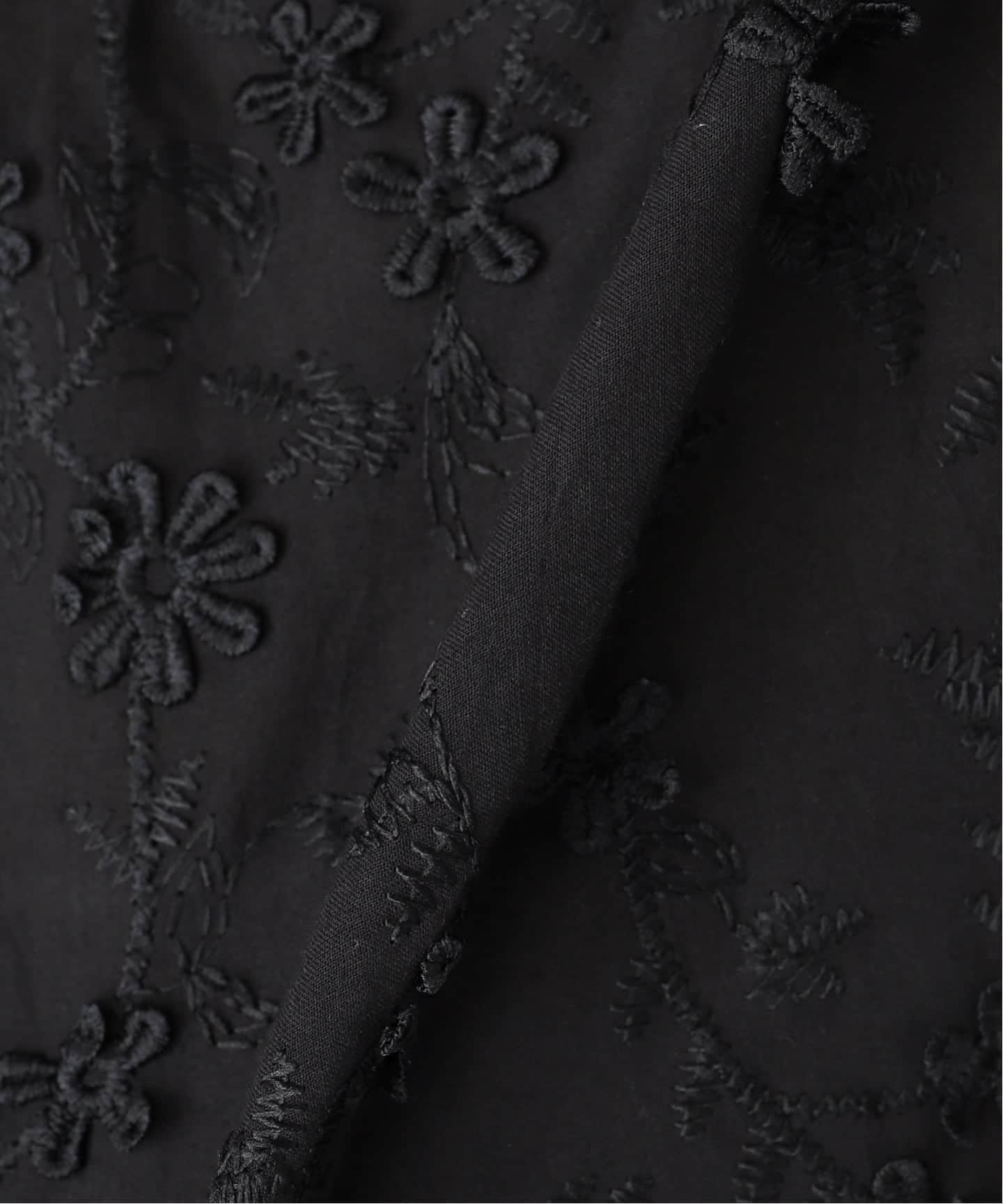 フラワーエンブロイダリースキッパーブラウス（シャツ／ブラウス