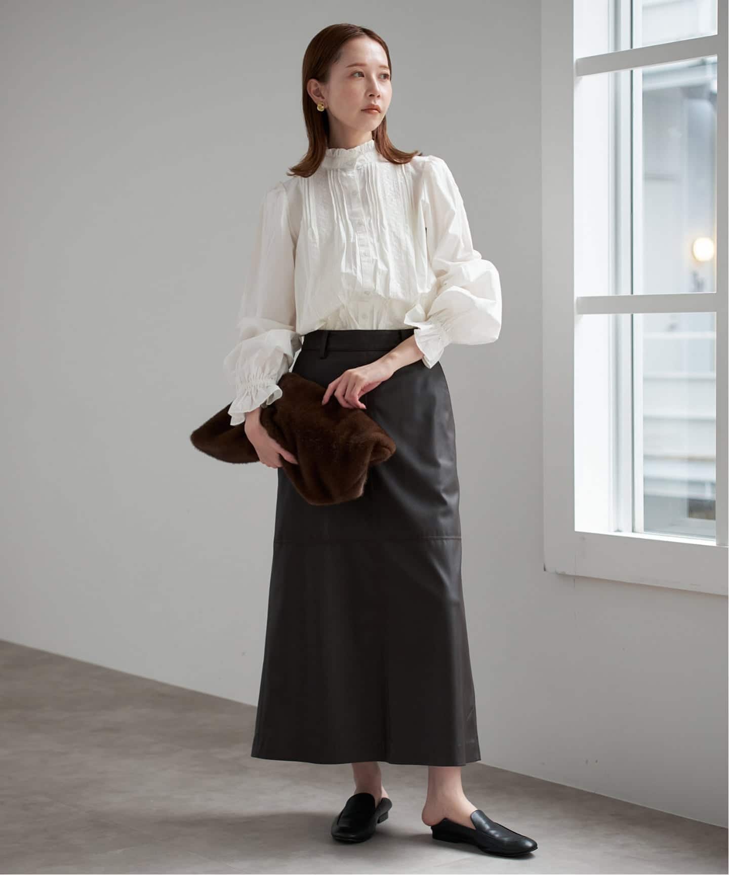 crinkle crinkle crinkle rebuilt neck embroidery blouse CC-4015