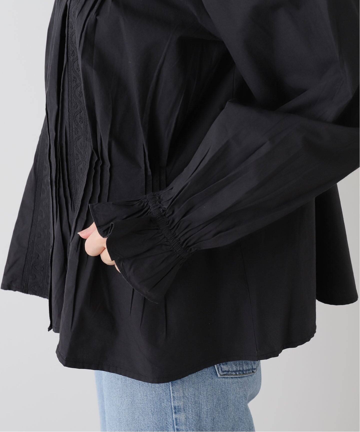 crinkle crinkle crinkle rebuilt neck embroidery blouse CC-4015