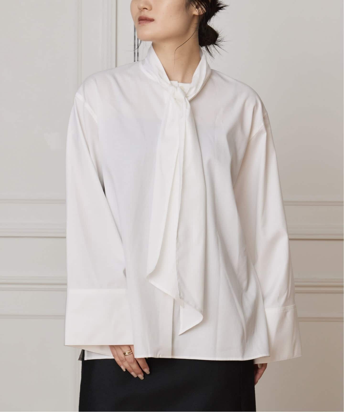 IENA LA BOUCLE コットンフロンタブルボウタイブラウス（シャツ