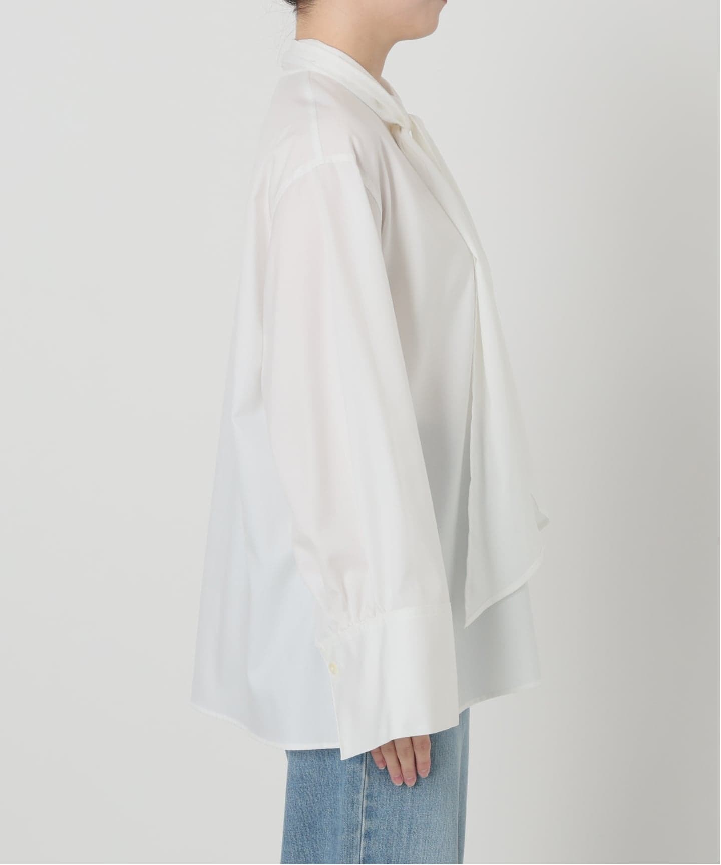 IENA LA BOUCLE コットンフロンタブルボウタイブラウス（シャツ