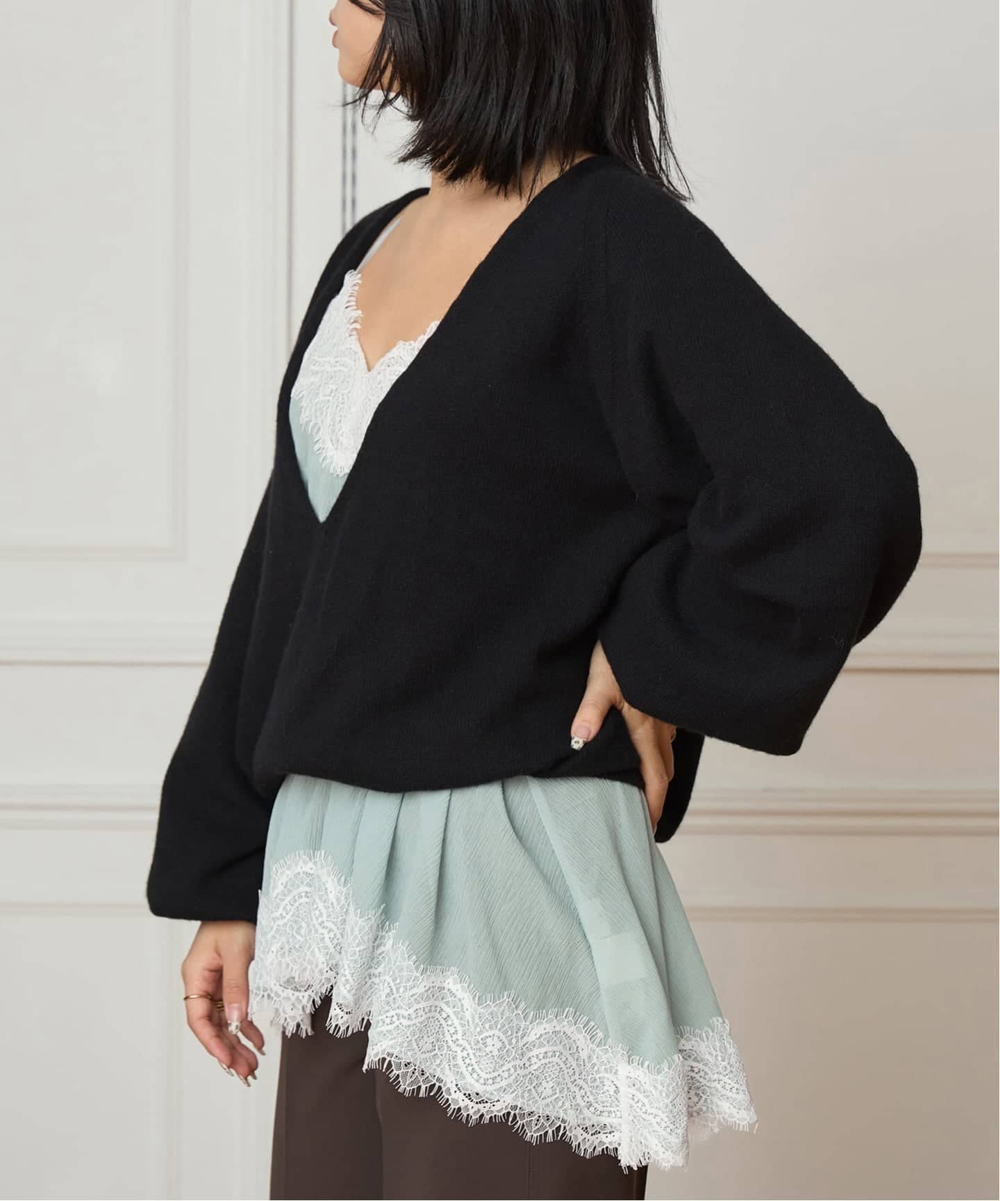 美品　IENA イエナ　レースショートキャミソール　24ss 美品 IENA イエナ レースショートキャミソール 24ss 24ss ファッション