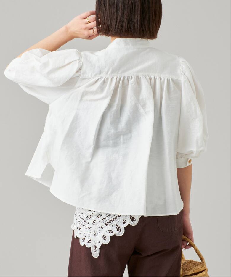 IENA LA BOUCLE ブライトスラブパフショルダーブラウス（シャツ 
