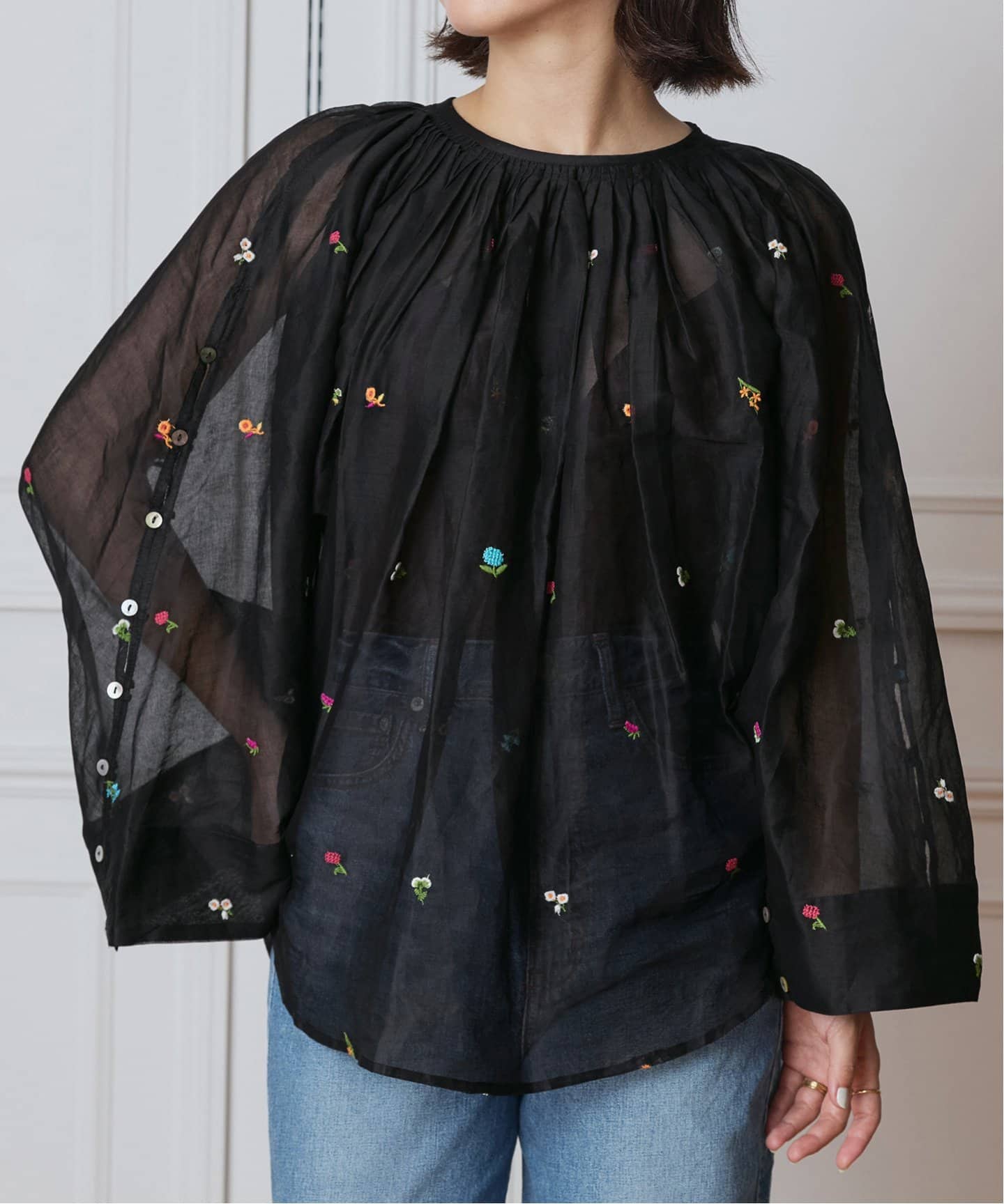 IENA LA BOUCLE フラワー柄 ブラウス シャツ 予約》IENA LA BOUCLE フラワー刺繍ボレロブラウス（シャツ