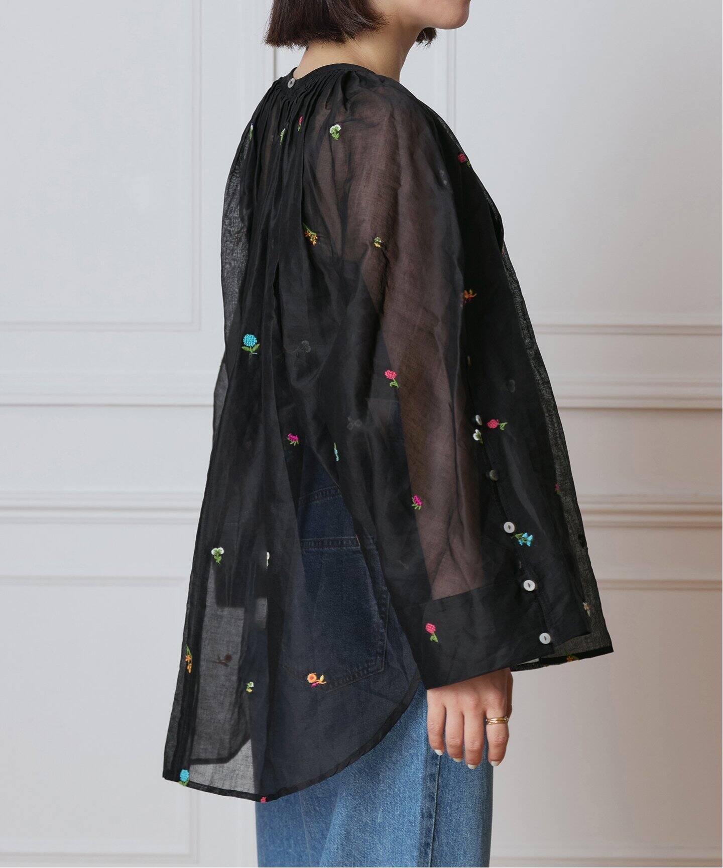 IENA LA BOUCLE フラワー柄 ブラウス シャツ 予約》IENA LA BOUCLE フラワー刺繍ボレロブラウス（シャツ