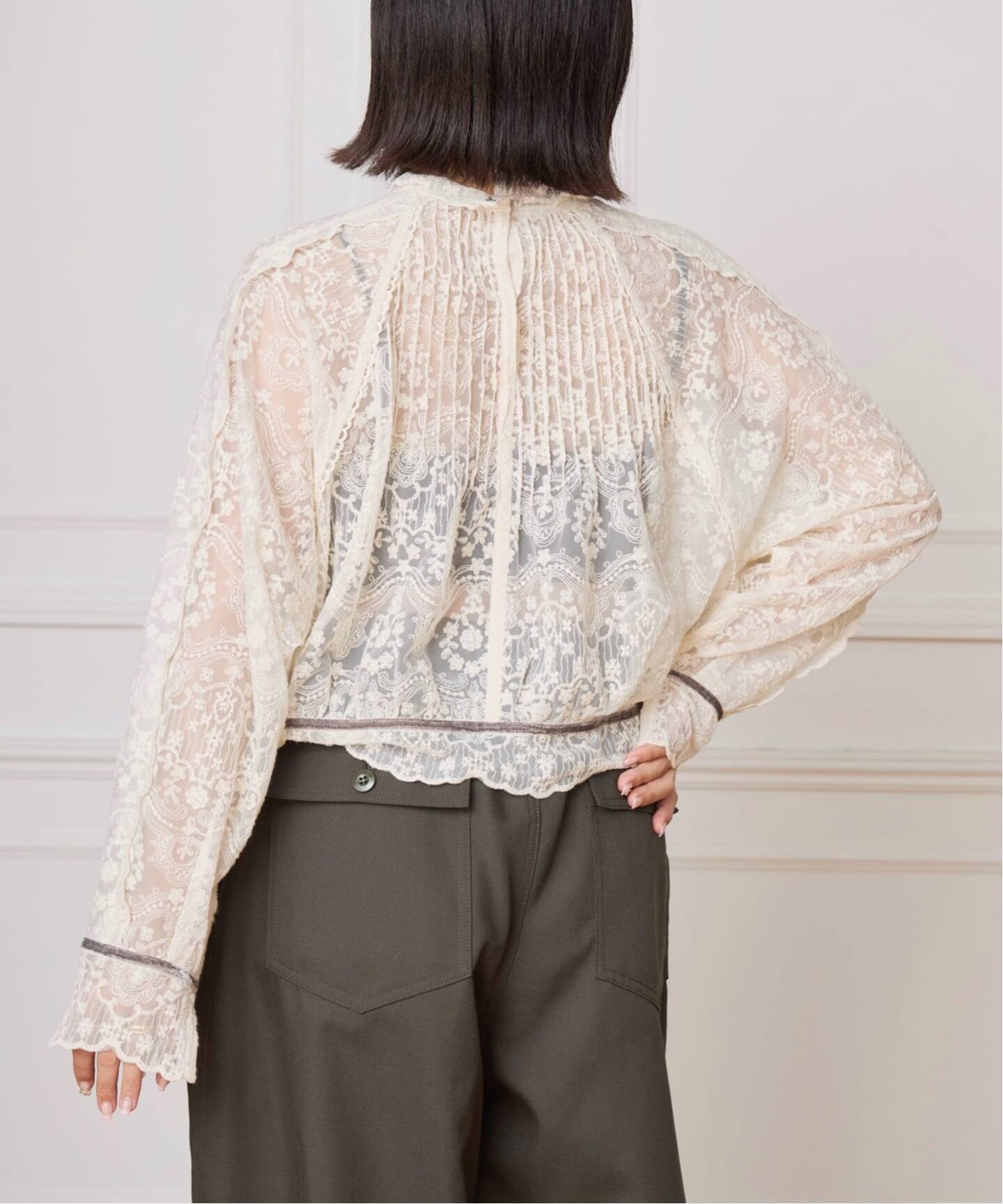 IENA LA BOUCLE チュールエンブロイダリーブラウス（シャツ／ブラウス 