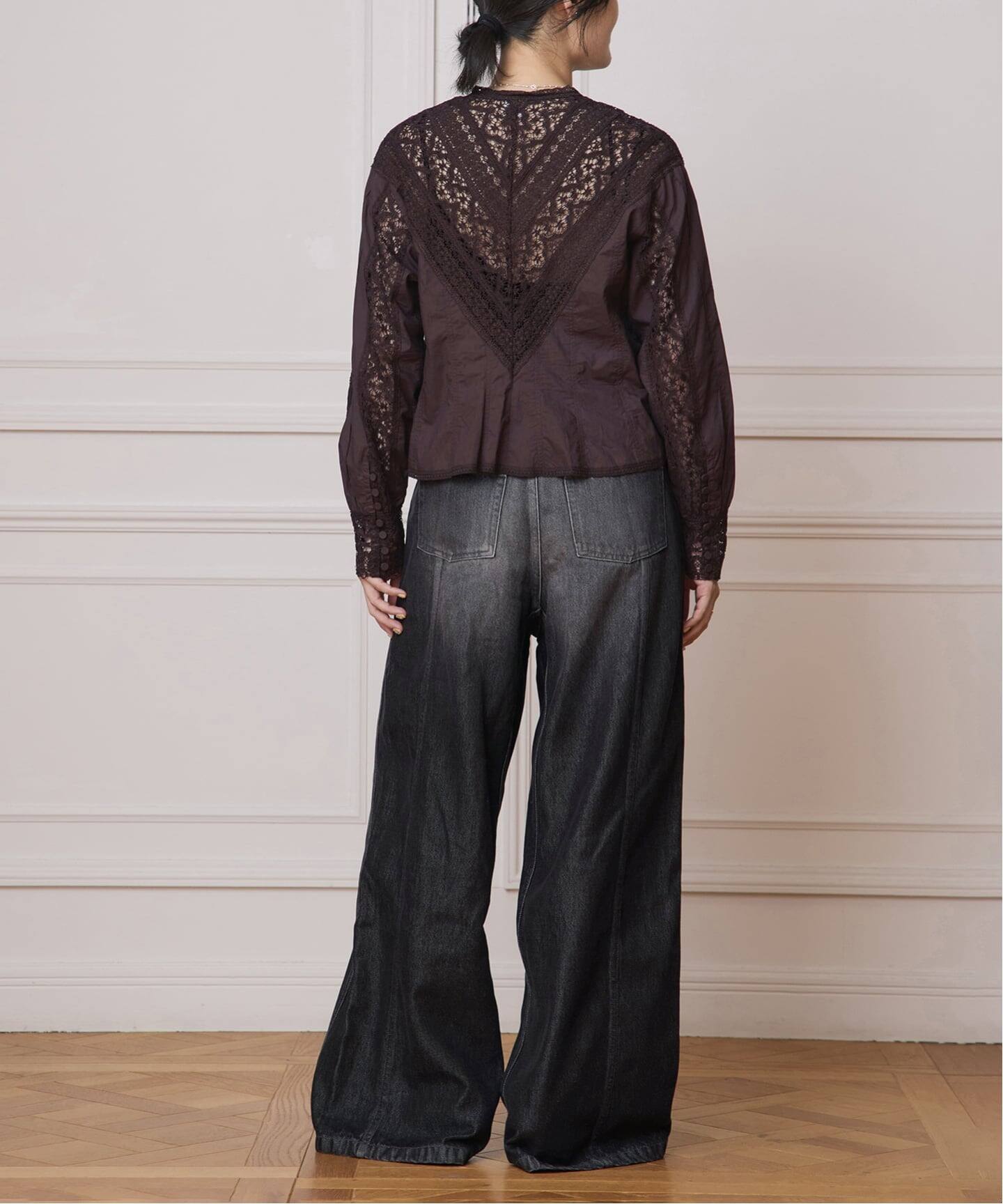 IENA LA BOUCLE レース　トップス　カットソー　シャツ　ブラック IENA LA BOUCLE レース トップス カットソー シャツ ブラック 黒レース