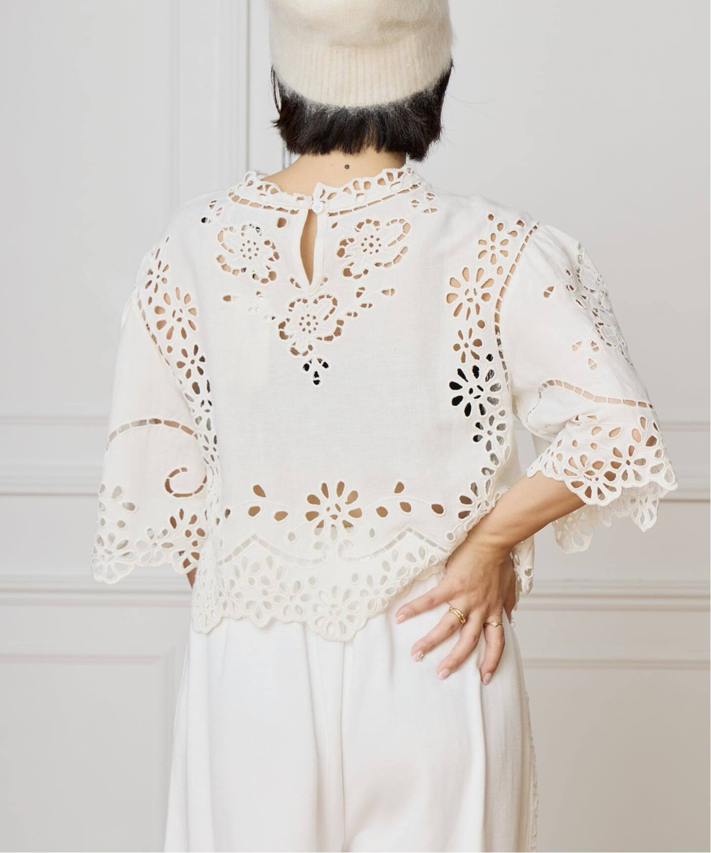 SEA NEW YORK/シー ニューヨーク LULA EMBROIDERY S/SLV TOP PF25-016 