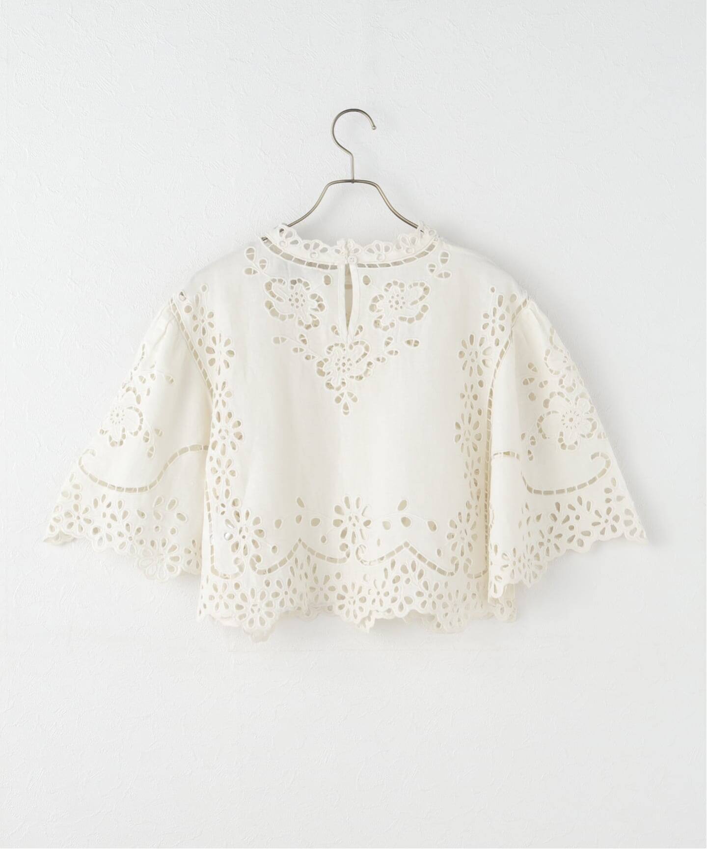 シーニューヨーク　サイズ4 SEA NEW YORK/シー ニューヨーク LULA EMBROIDERY S/SLV TOP PF25-016