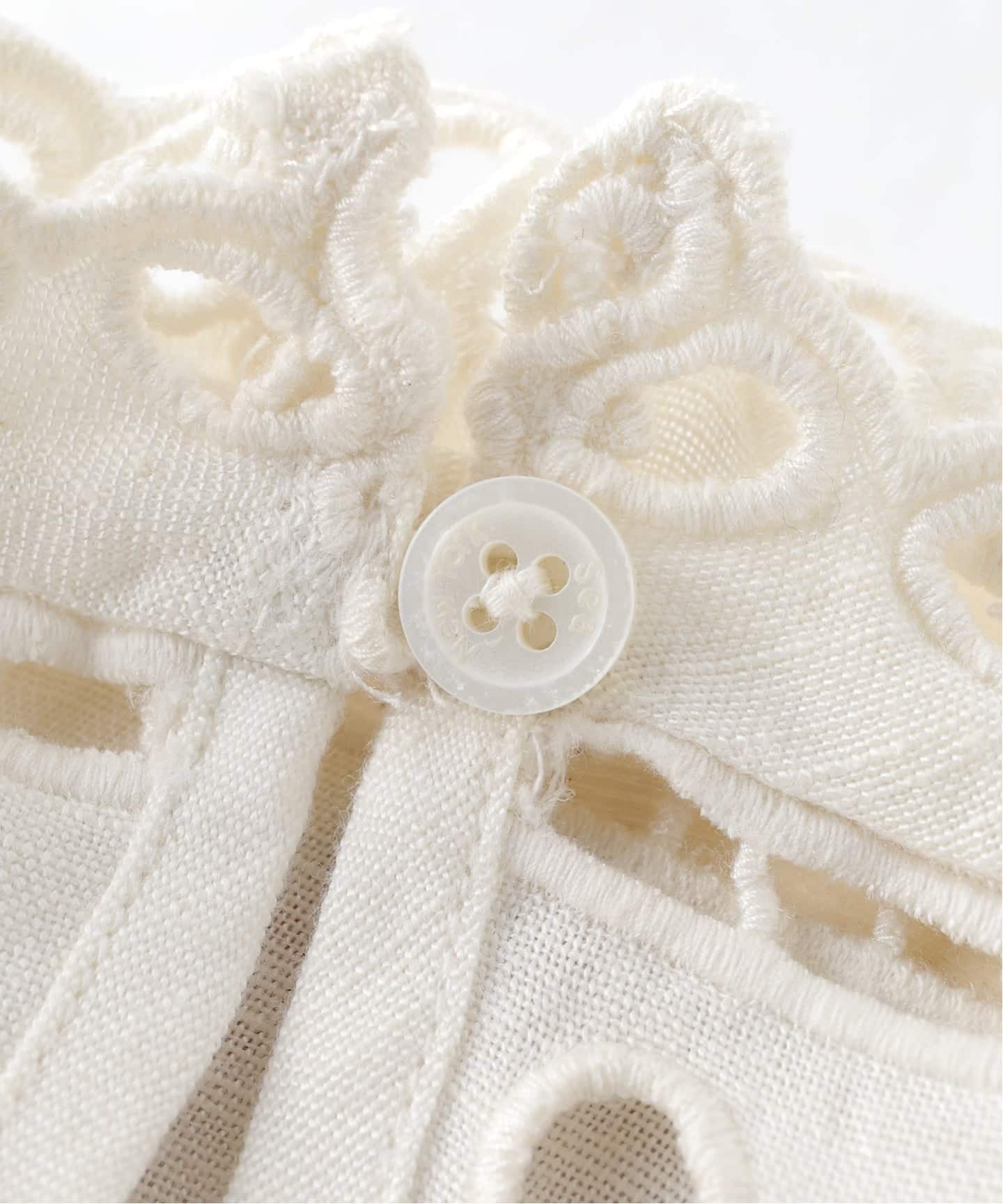 SEA NEW YORK/シー ニューヨーク LULA EMBROIDERY S/SLV TOP PF25-016