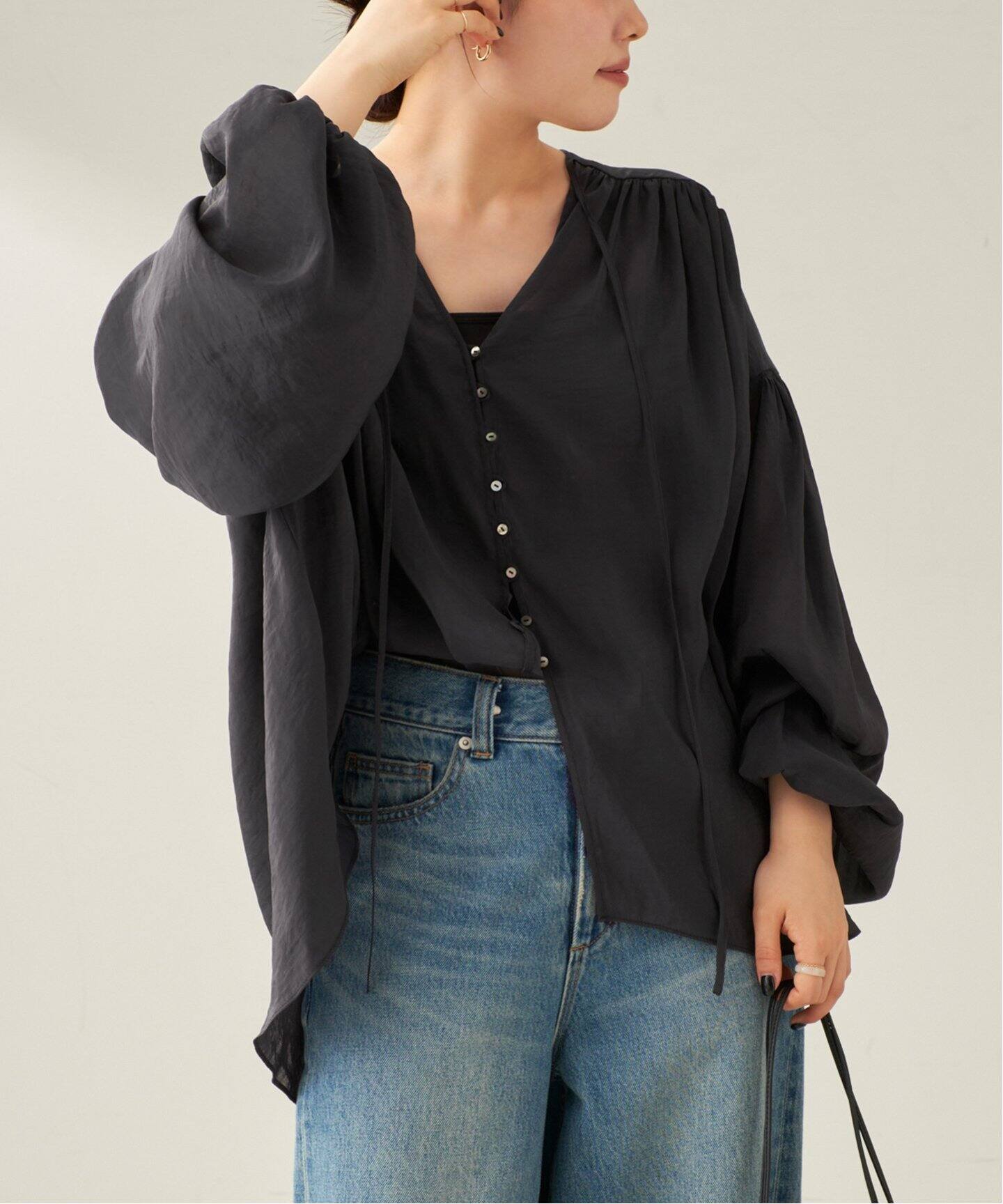 プラージュPlage FROSTYブラウスブラックサイズフリー FROSTY ブラウス（シャツ／ブラウス）｜Plage（プラージュ）の