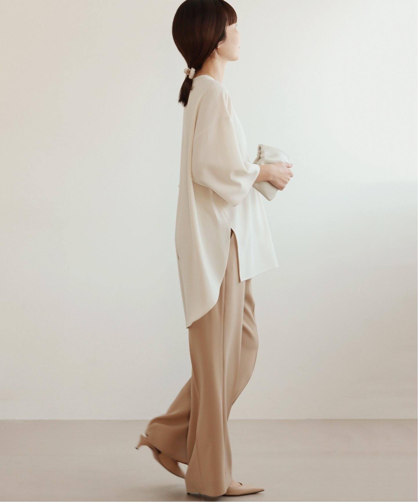 DOMELLE/ドメル BACK ROUND HEM ブラウス（シャツ／ブラウス