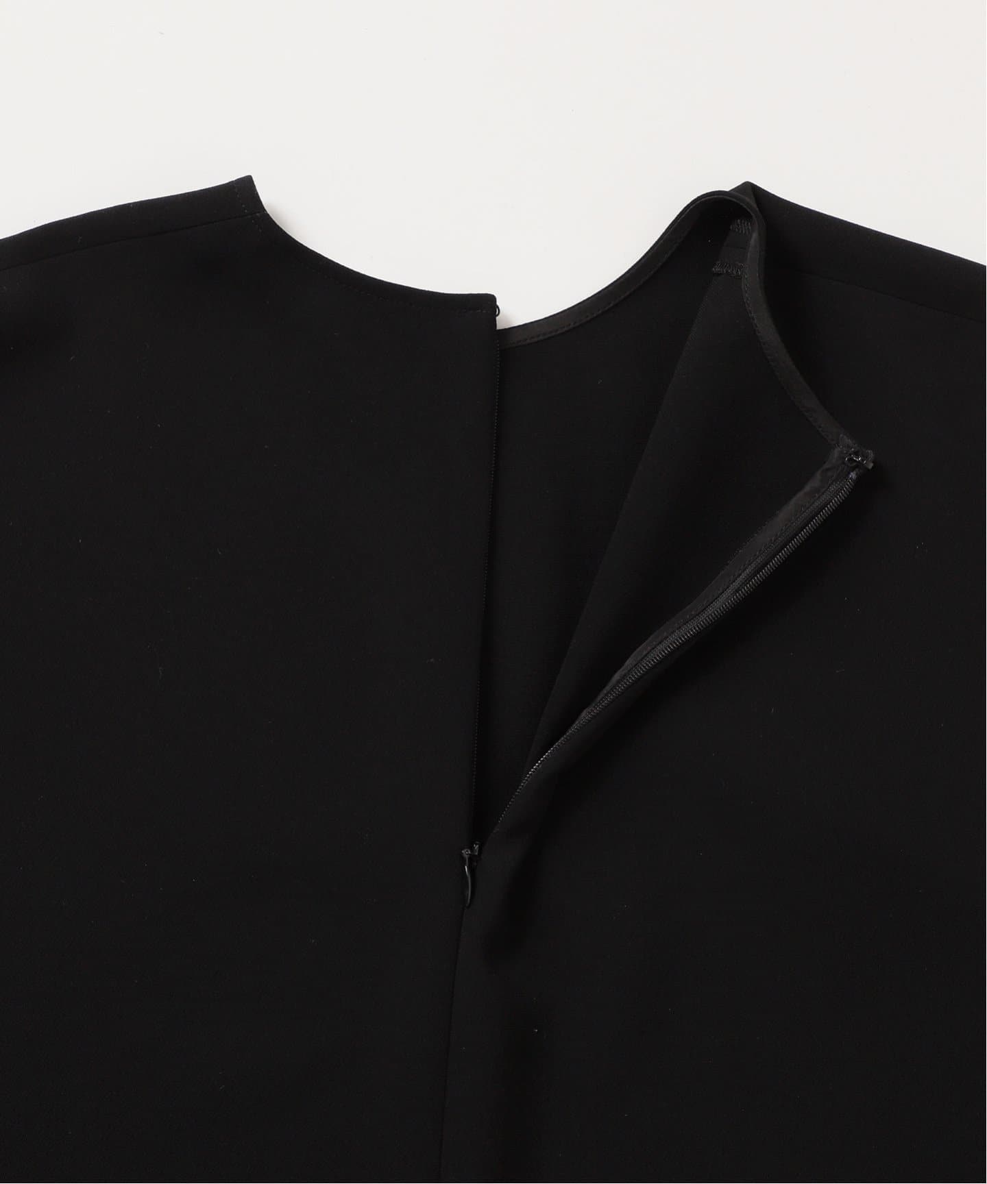 DOMELLE/ドメル BACK ROUND HEM ブラウス（シャツ／ブラウス