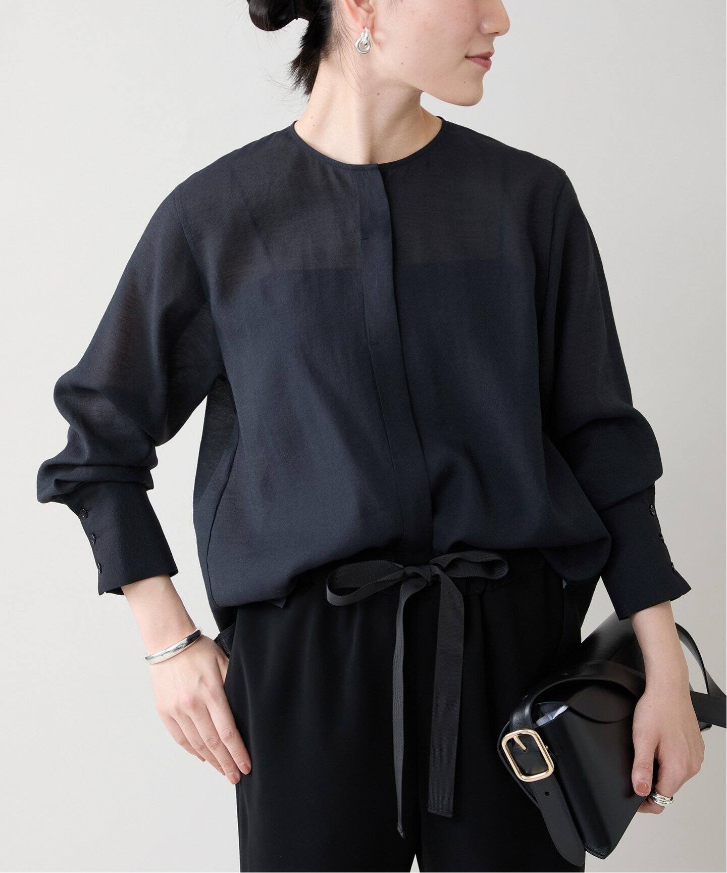 美品＊ヴェルメイユパーイエナ 　シアー　シャーリング　カフス ブラウス　半袖 VERMEIL par iena（ヴェルメイユパーイエナ）の「オジヤ楊柳