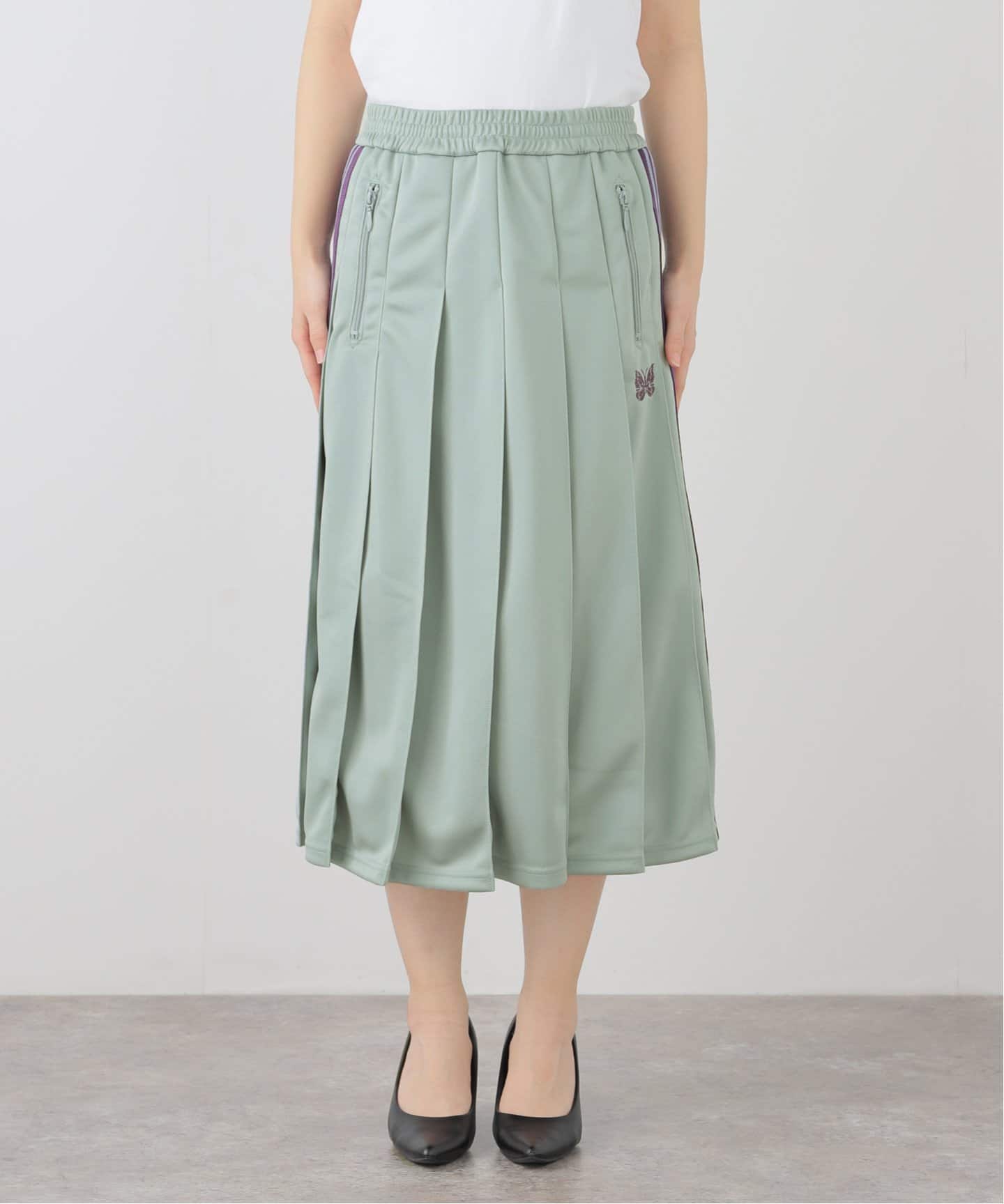 Needles S25 PLEATED TRACK SKIRT 限定出品 Needles Pleated Track Skirt - Poly Smooth Ivory – LIKELIHOOD