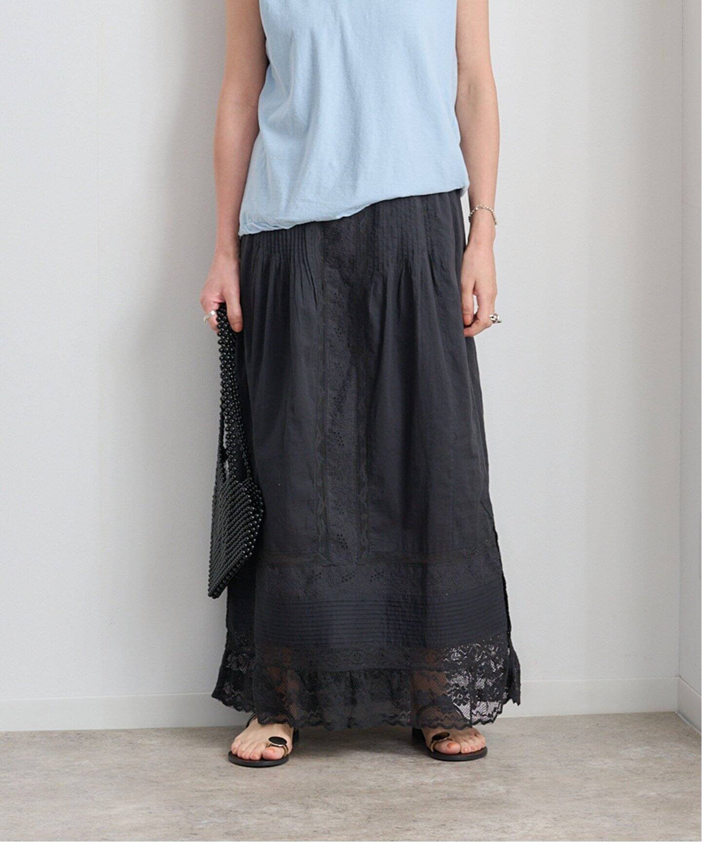 anuke Tuck Lace Skirt（ロング・マキシ丈スカート）｜BOICE FROM 