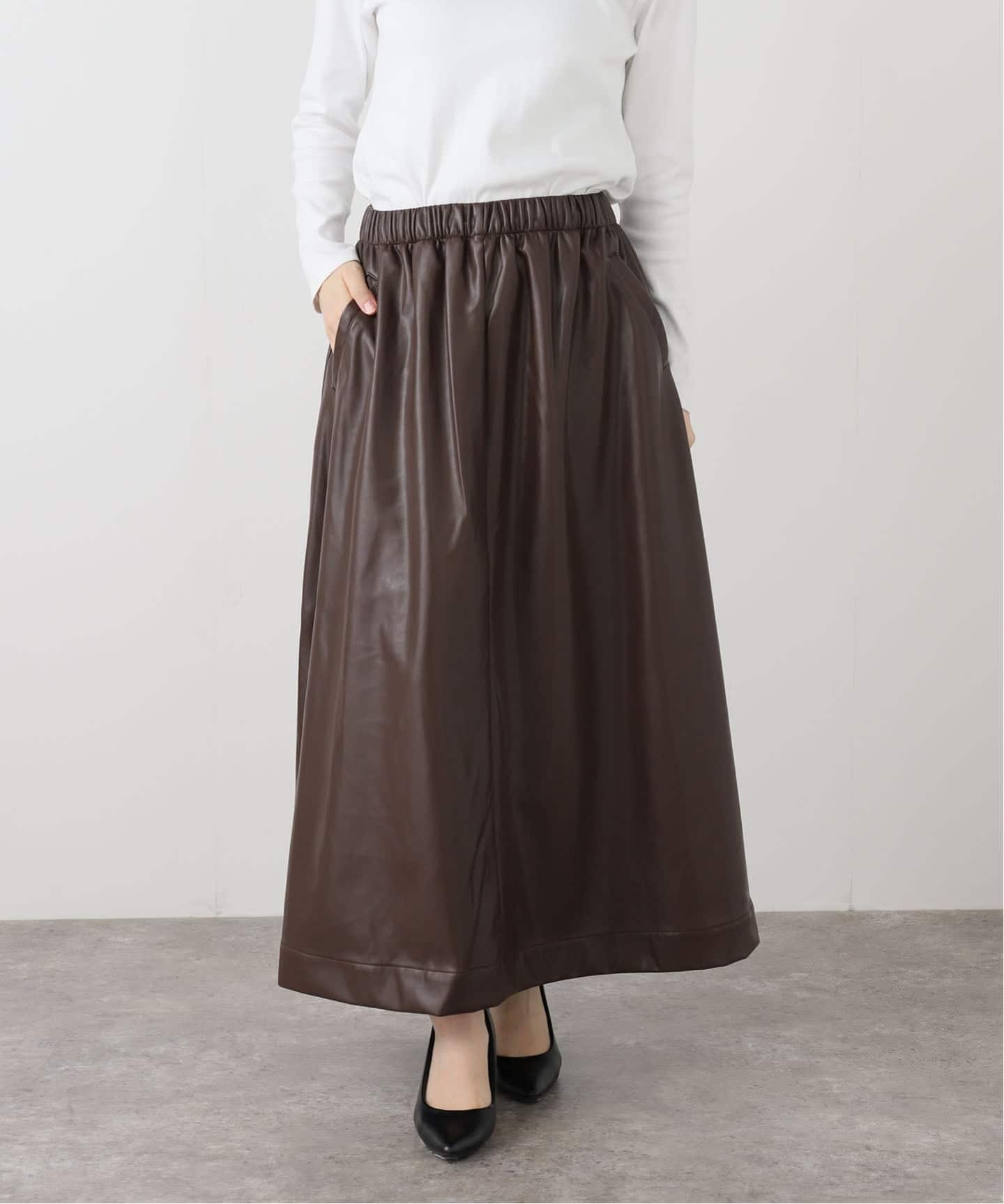 新品LA TOTALITE ラトータリテ　リバティプリントスカート 新品 La TOTALITE ラトータリテ LIBERTY リバティ ロデン