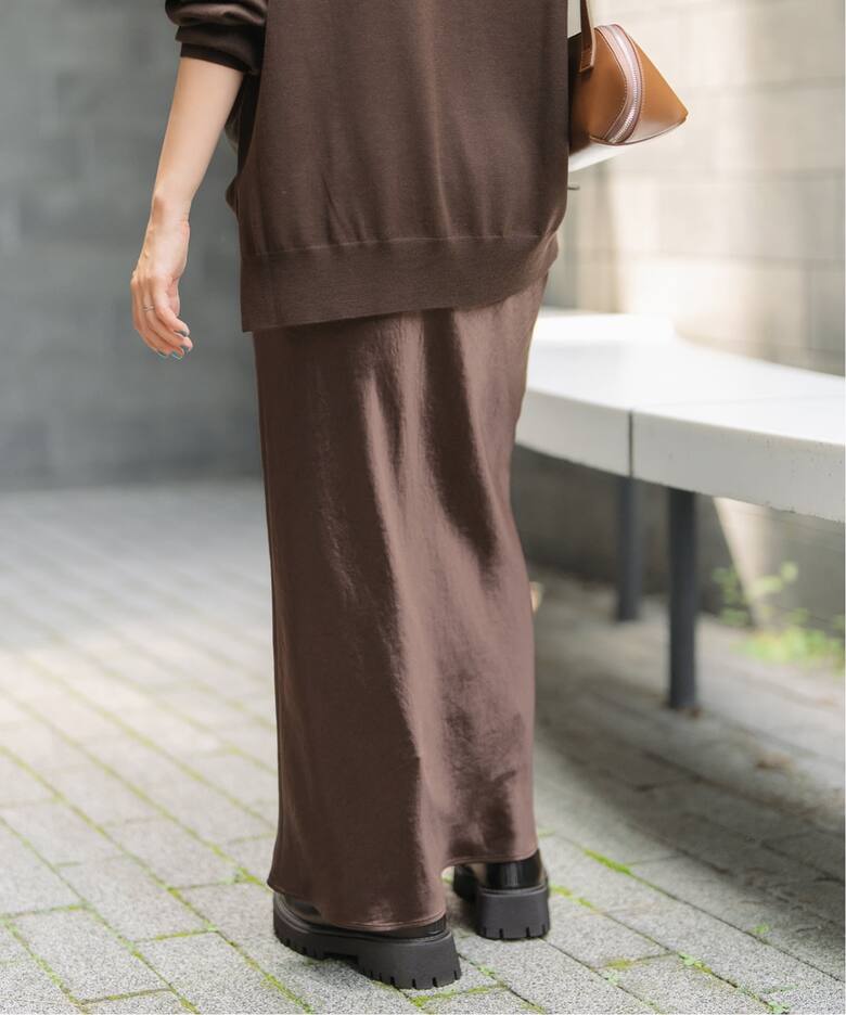 追加》サテンフレアスカート（ロング・マキシ丈スカート）｜Spick and  