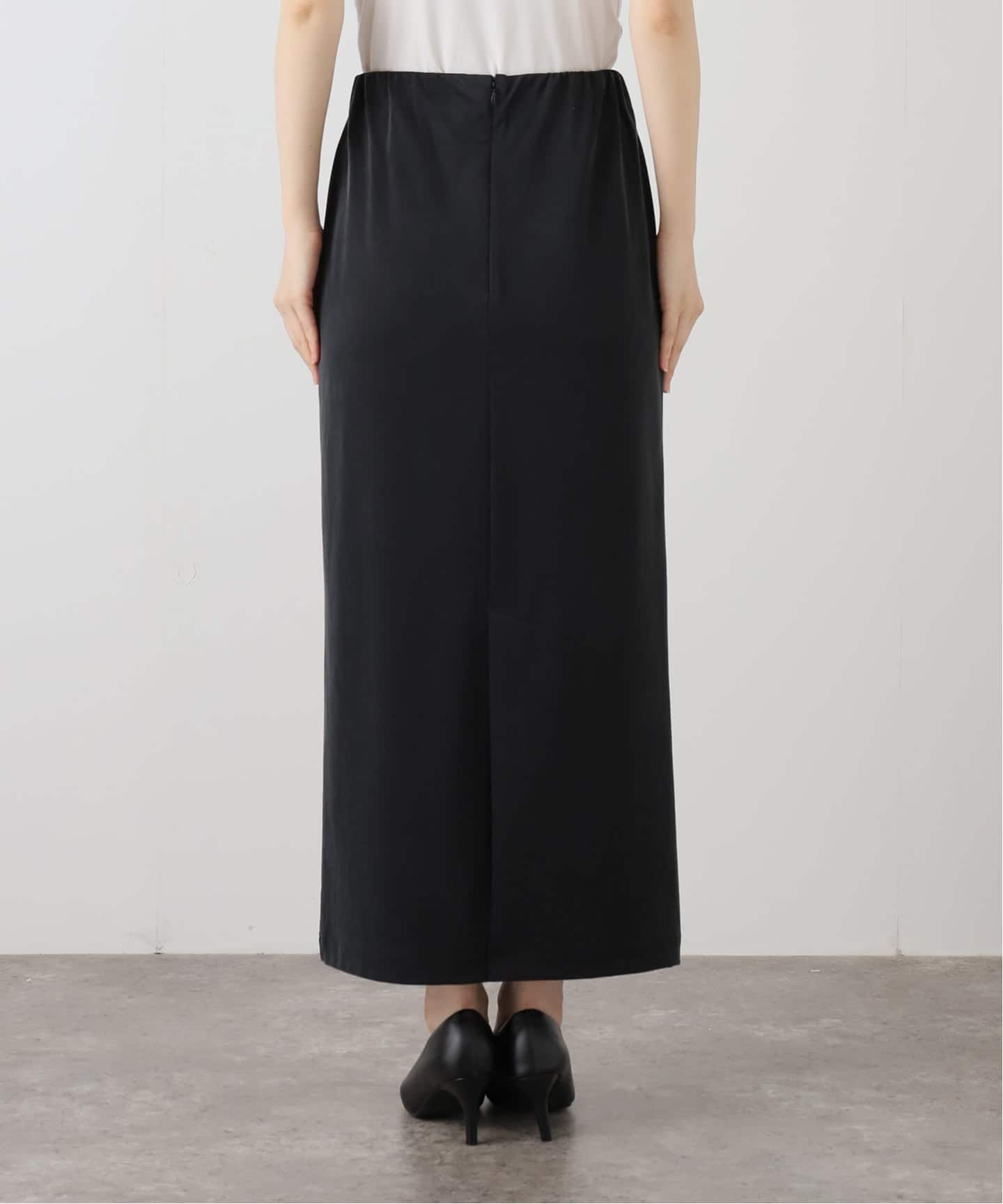 Spick and Span アセテートサテンIラインスカート 38 新品タグ付き】Spick & Span アセテートサテンIラインスカート