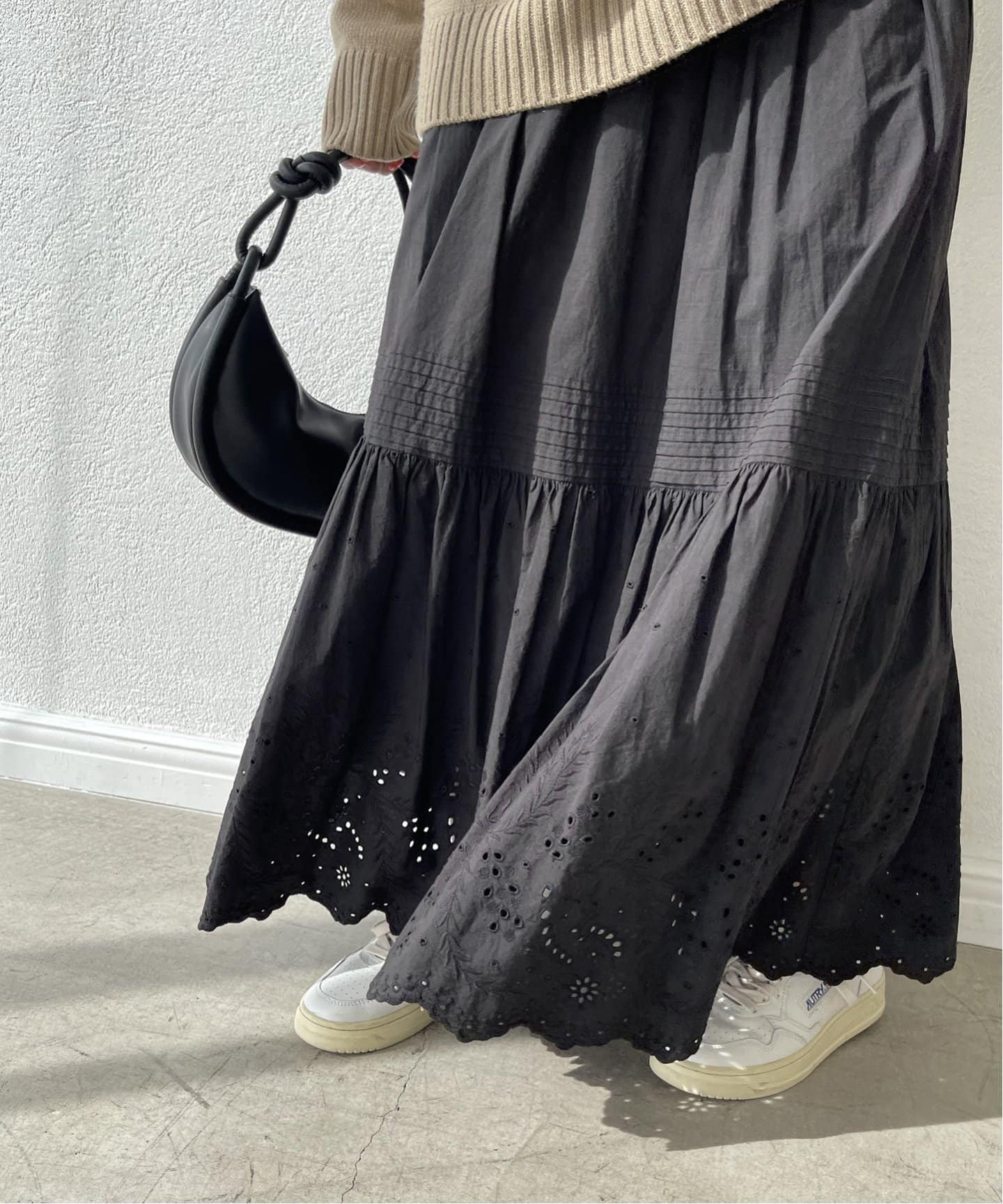 【Mika】スピックアンドスパン　23AW エンブロイダリーレーススカート Spick & Span（スピックアンドスパン）の「≪WEB限定追加2≫エン