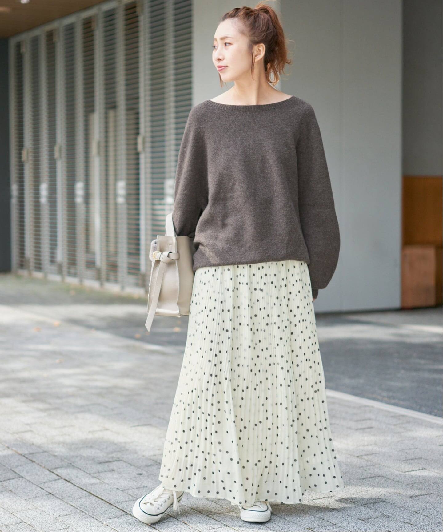 一部店舗+WEB限定》ドットプリーツイージースカート（ロング・マキシ丈