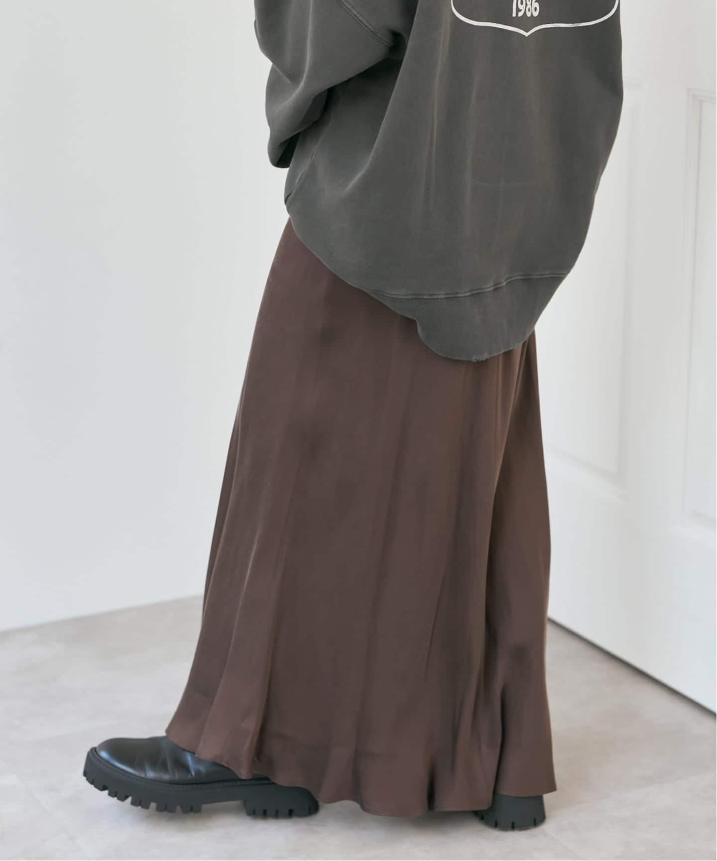 キュプラフィブリルサテンスカート（ロング・マキシ丈スカート