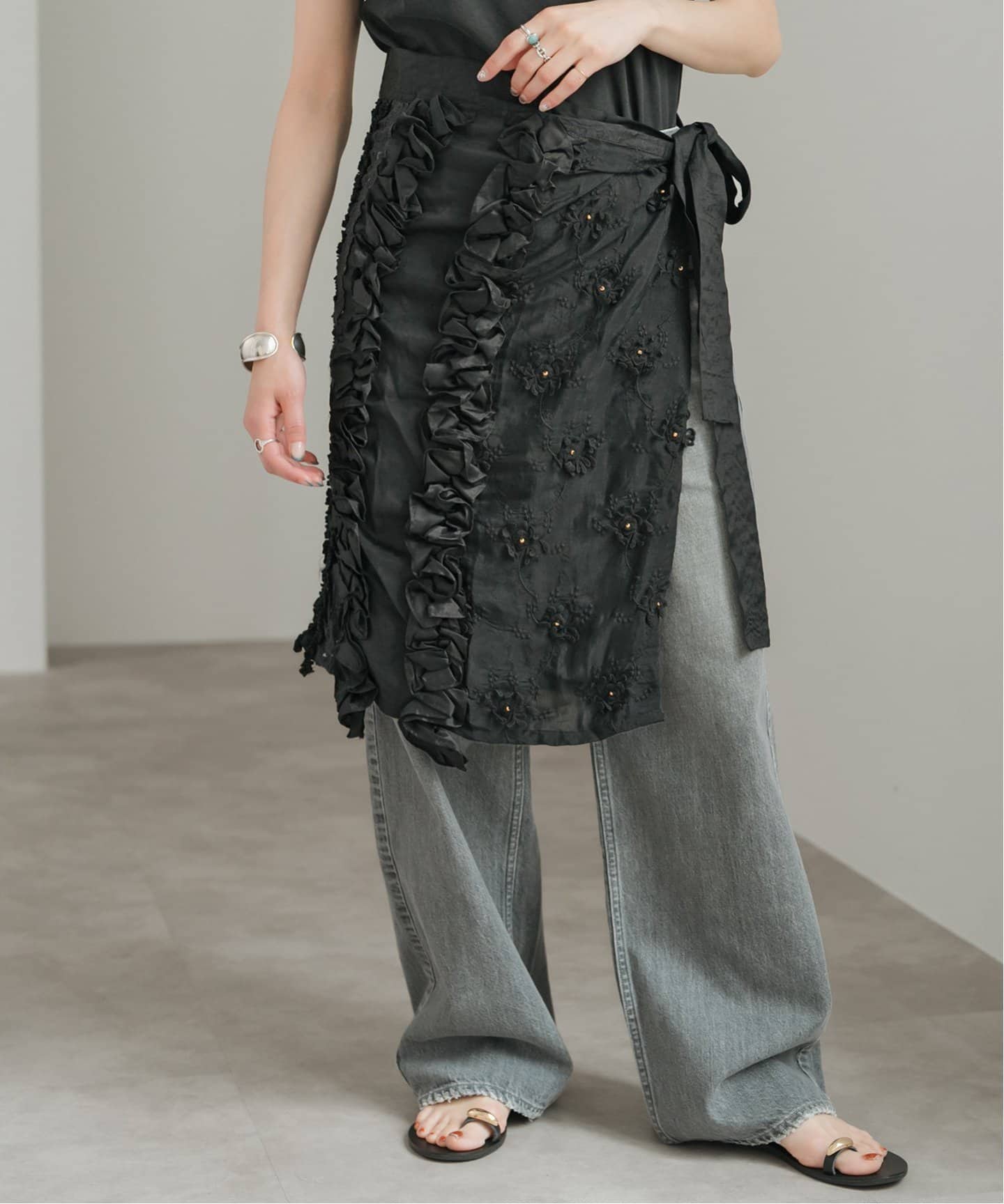 【Sinoon】 Double Frill Skirt / 追跡付 SINOON ｜시눈 공식 온라인 스토어