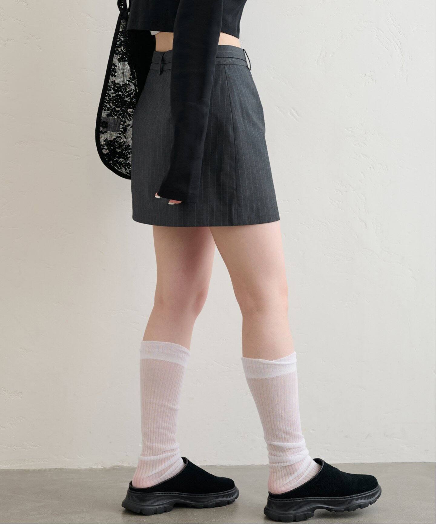 ◆大人気◆【PRADA】プリントベルト ウール ミニスカート Prada リングディテール レザー ミニスカート | ブラック
