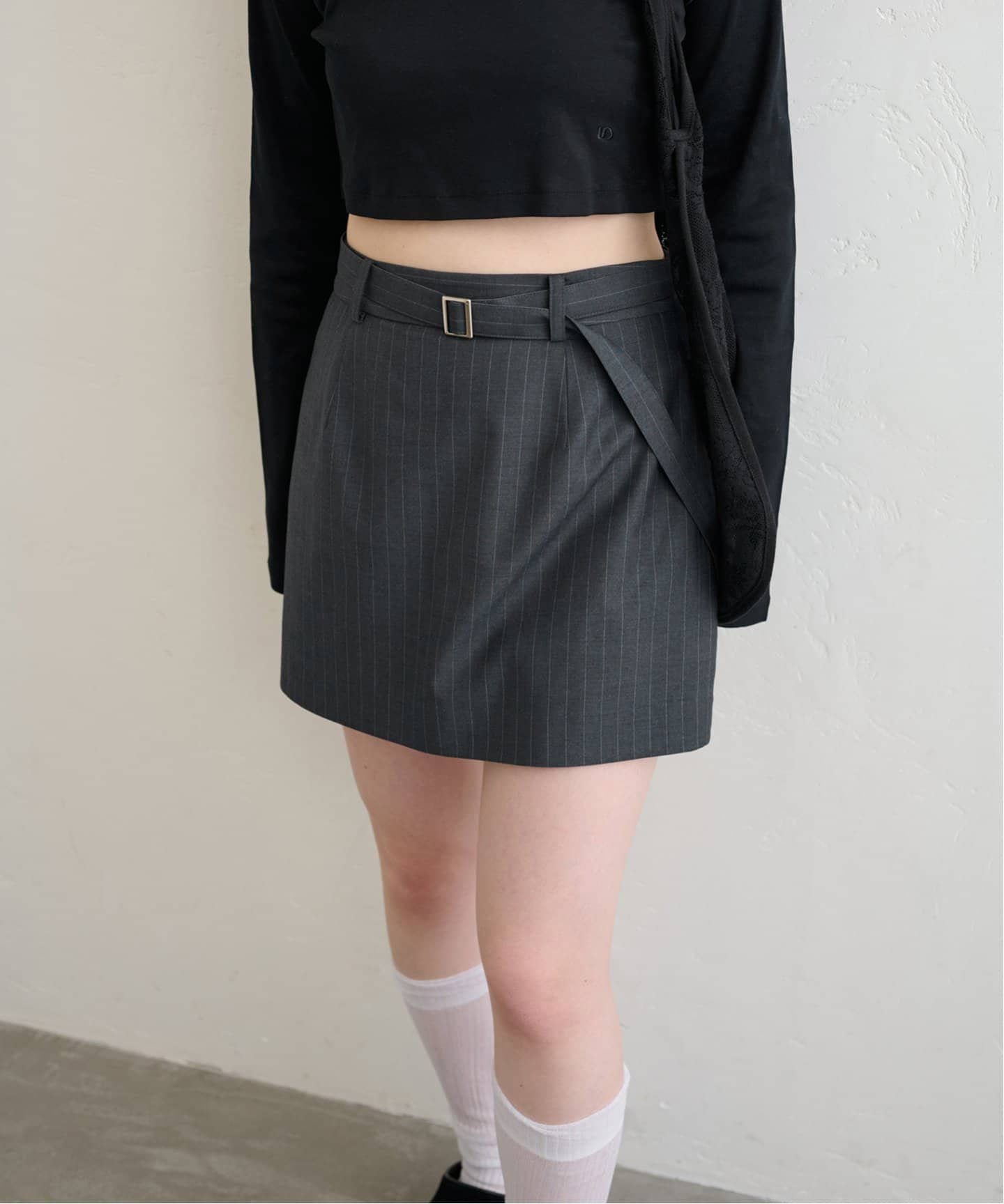 ◆大人気◆【PRADA】プリントベルト ウール ミニスカート Prada リングディテール レザー ミニスカート | ブラック