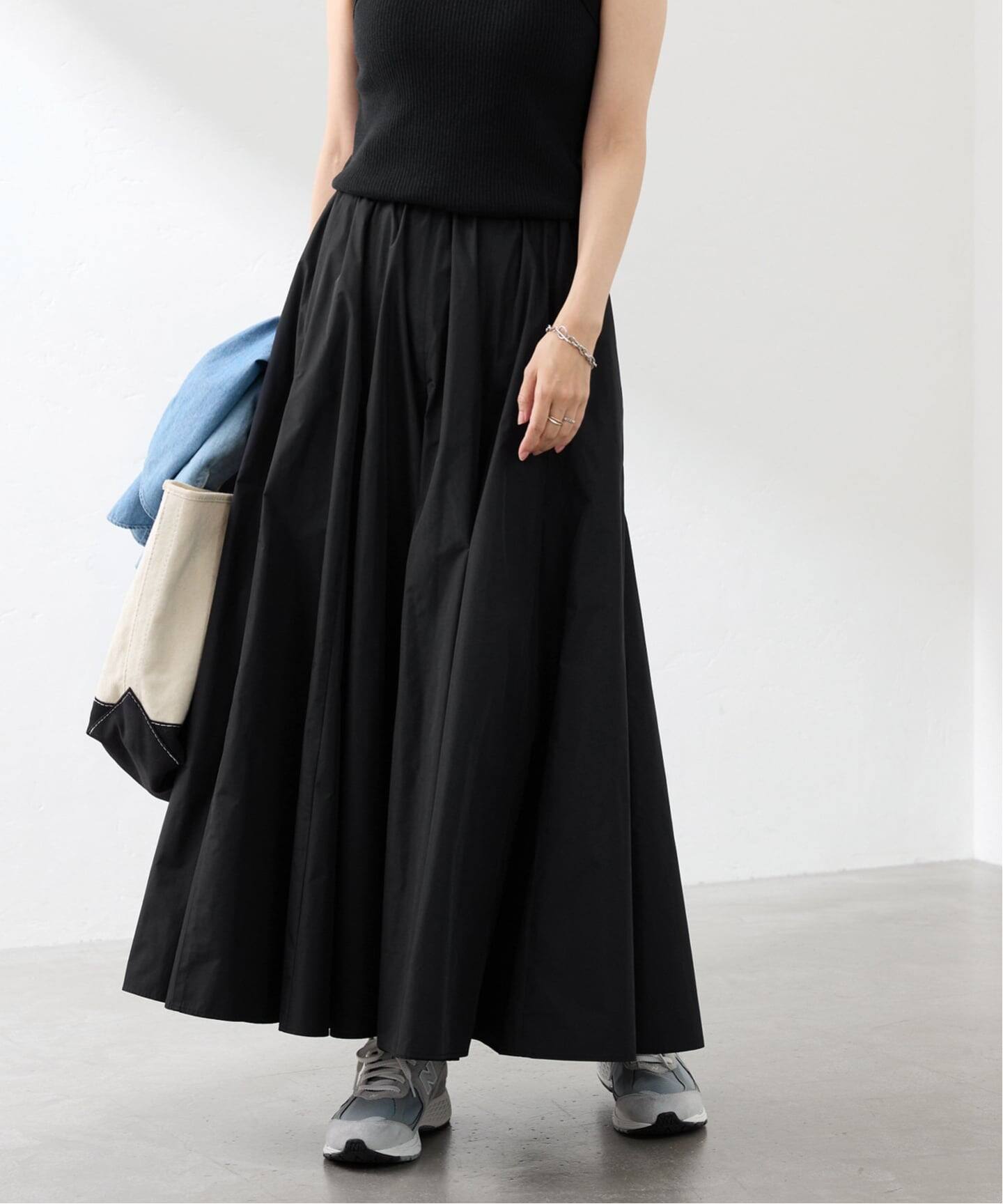 タフタボリュームスカート（ロング・マキシ丈スカート