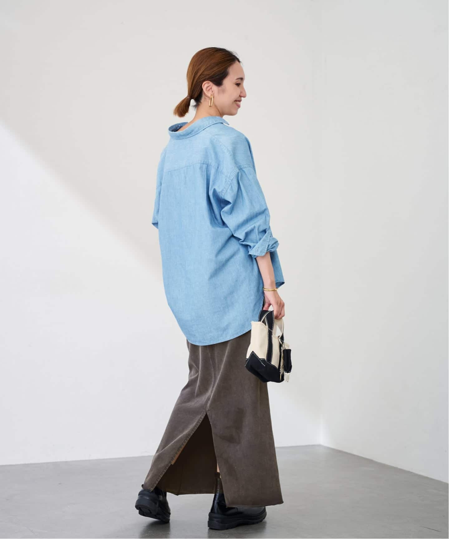 FRAMeWORKウェットオゾン加工スカート　グレー38 フレームワーク FRAMeWORK ≪予約≫ウェットオゾン加工スカート